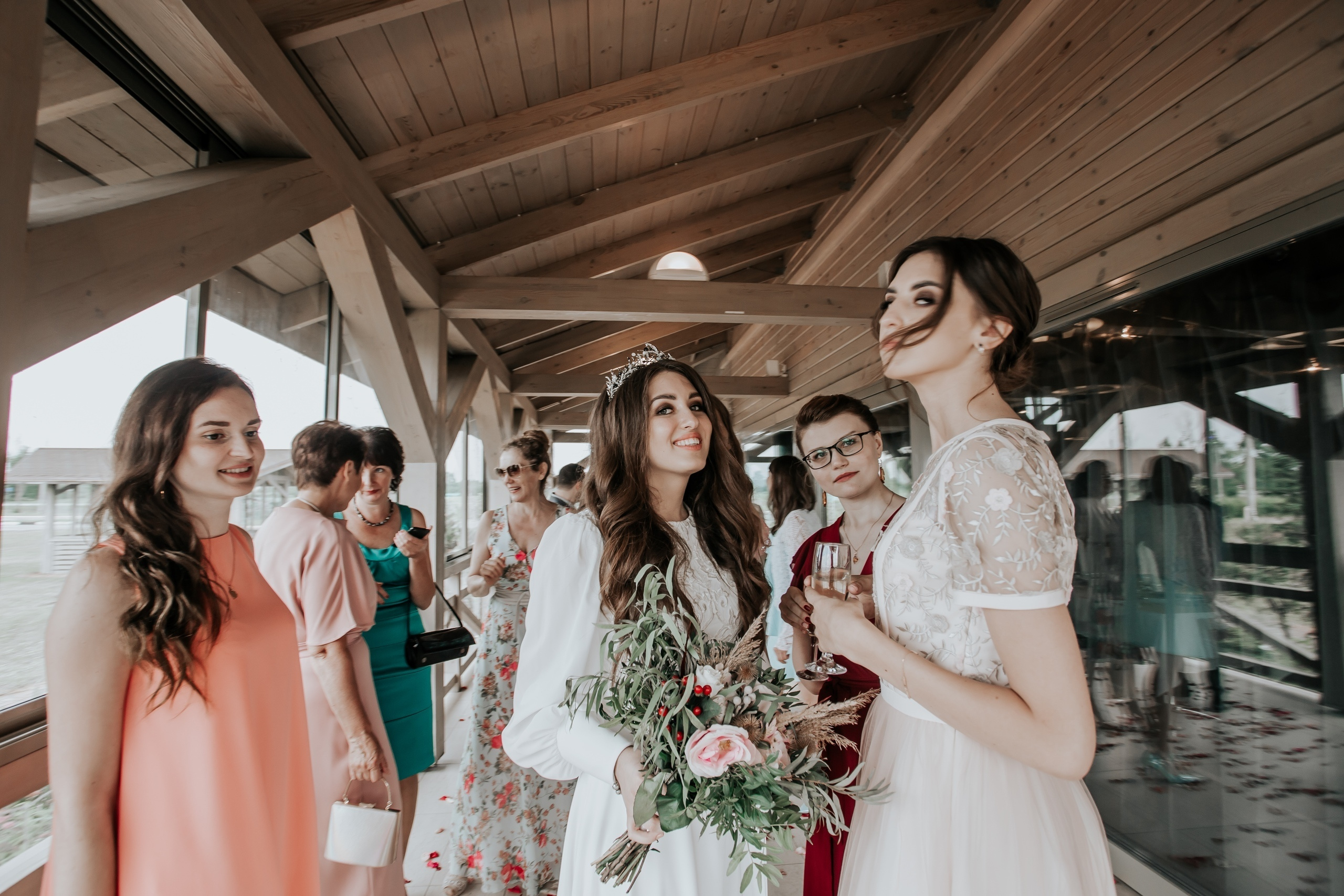 лавстори, фотограф Витебск, фотограф Минск , свадьба, свадебный фотограф Витебск, свадебный фотограф Минск, свадебное платье Витебск, свадебное платье Минск, букет невесты