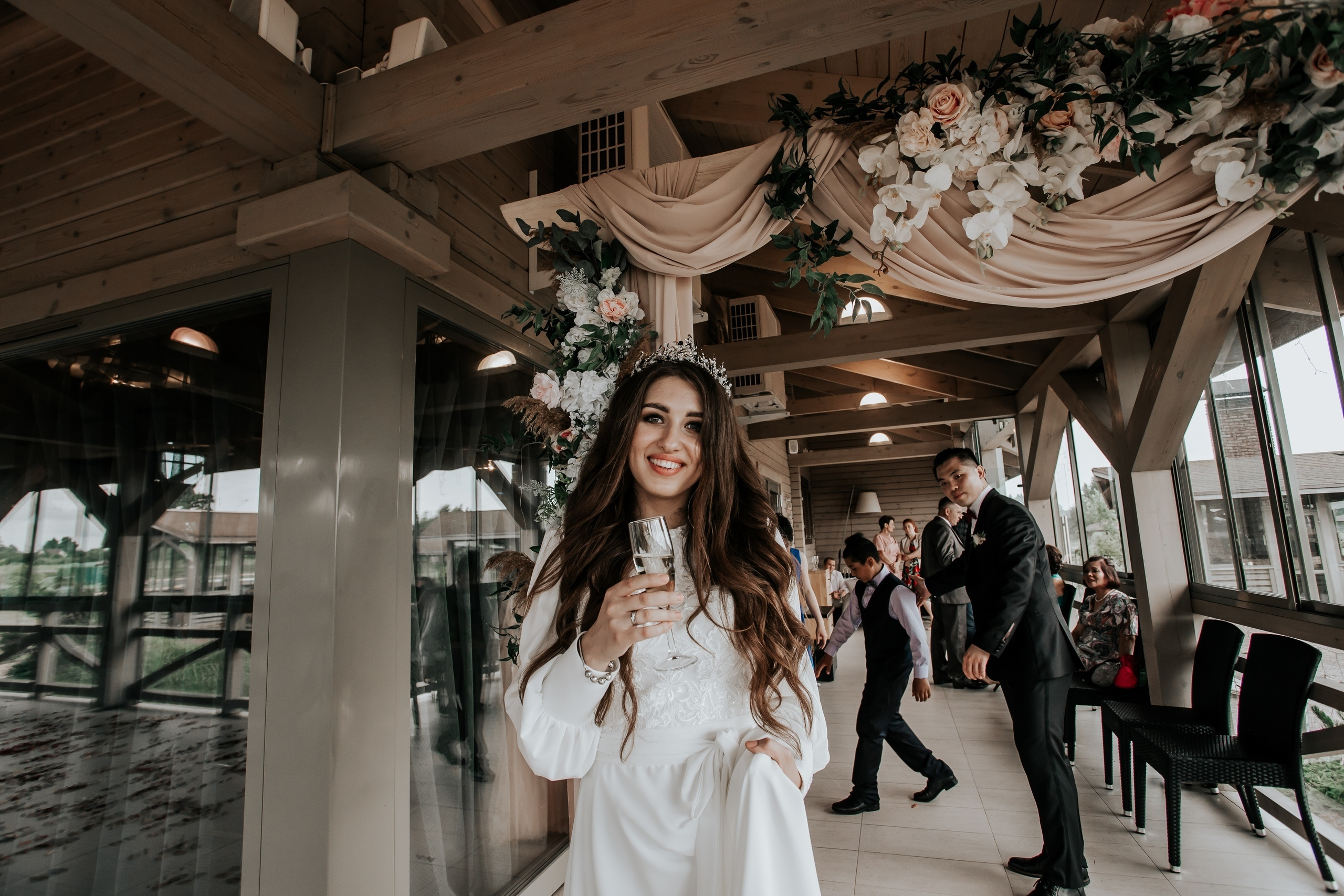 лавстори, фотограф Витебск, фотограф Минск , свадьба, свадебный фотограф Витебск, свадебный фотограф Минск, свадебное платье Витебск, свадебное платье Минск, букет невесты