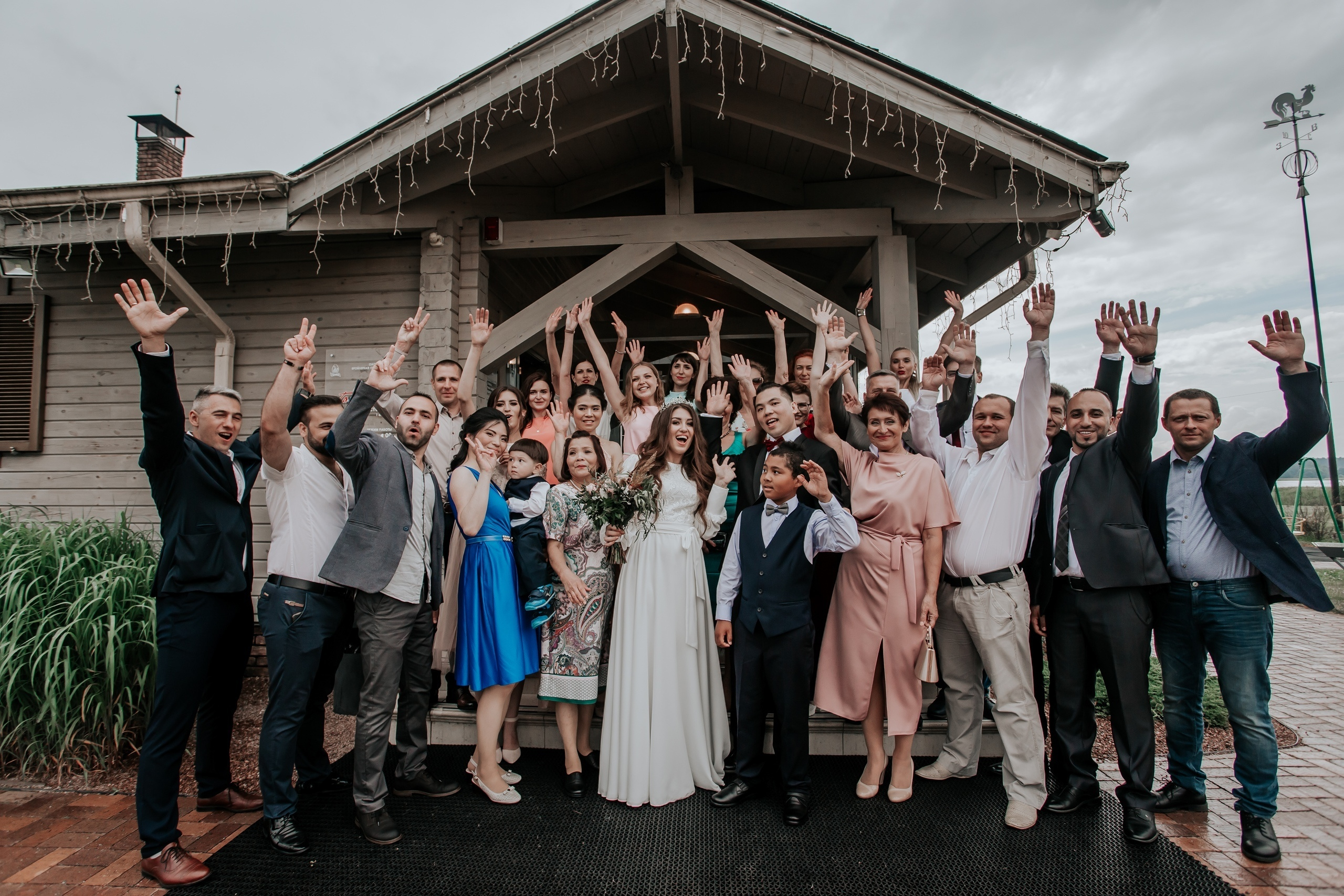 лавстори, фотограф Витебск, фотограф Минск , свадьба, свадебный фотограф Витебск, свадебный фотограф Минск, свадебное платье Витебск, свадебное платье Минск, букет невесты