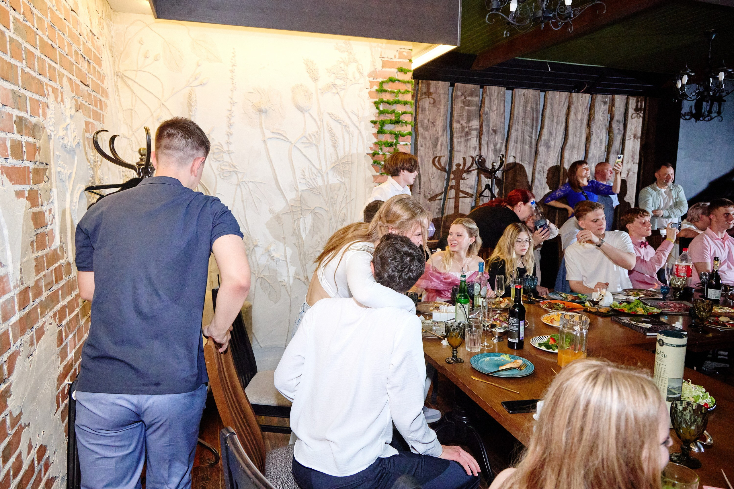 Выпускной 35 Сош. Фотограф Выпускные альбомы Таганрог Сергей Коробченко