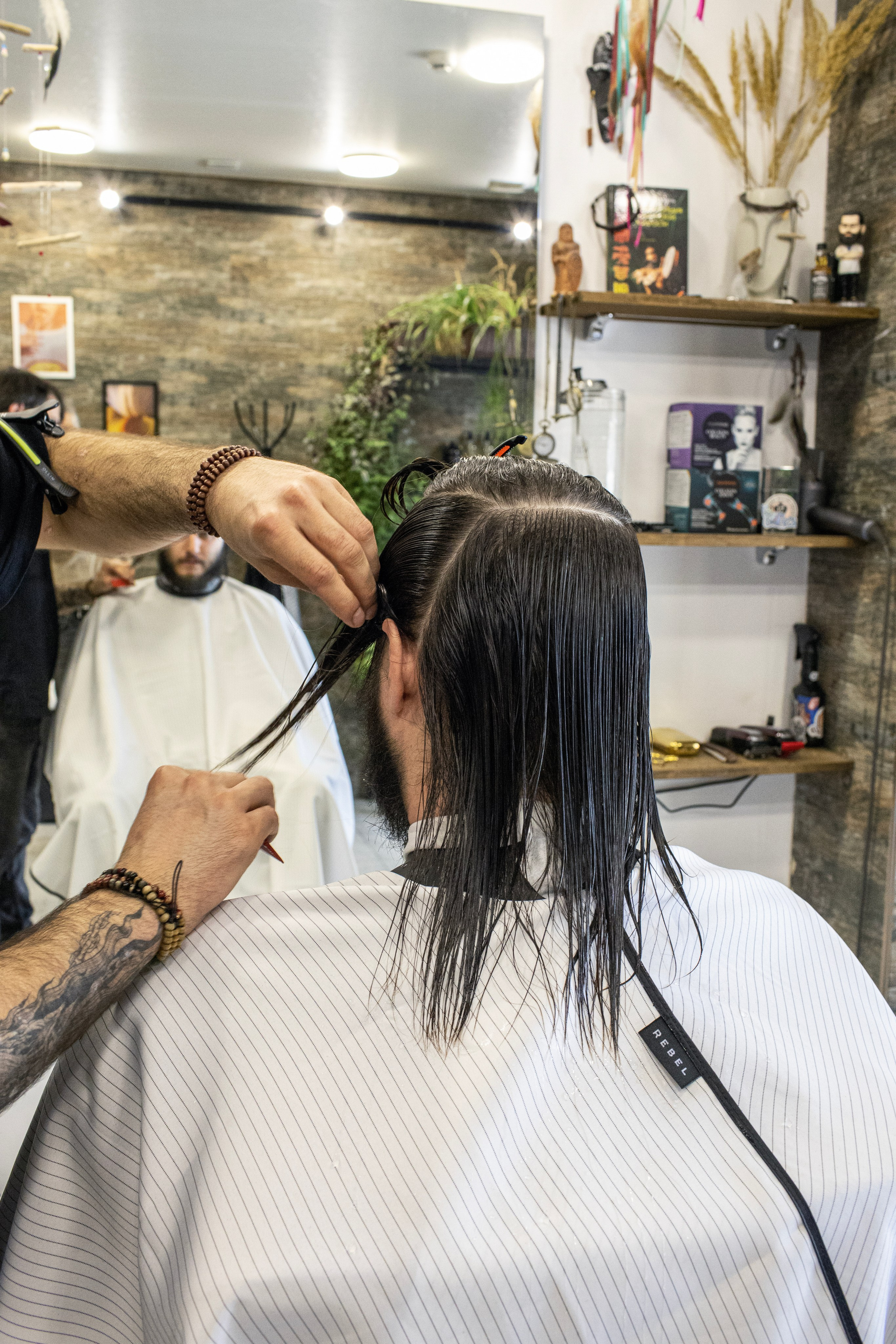 Барбершоп"Mens HUB». Медиапродюсер, фотограф в Минеральных Водах —Виктор Холодов