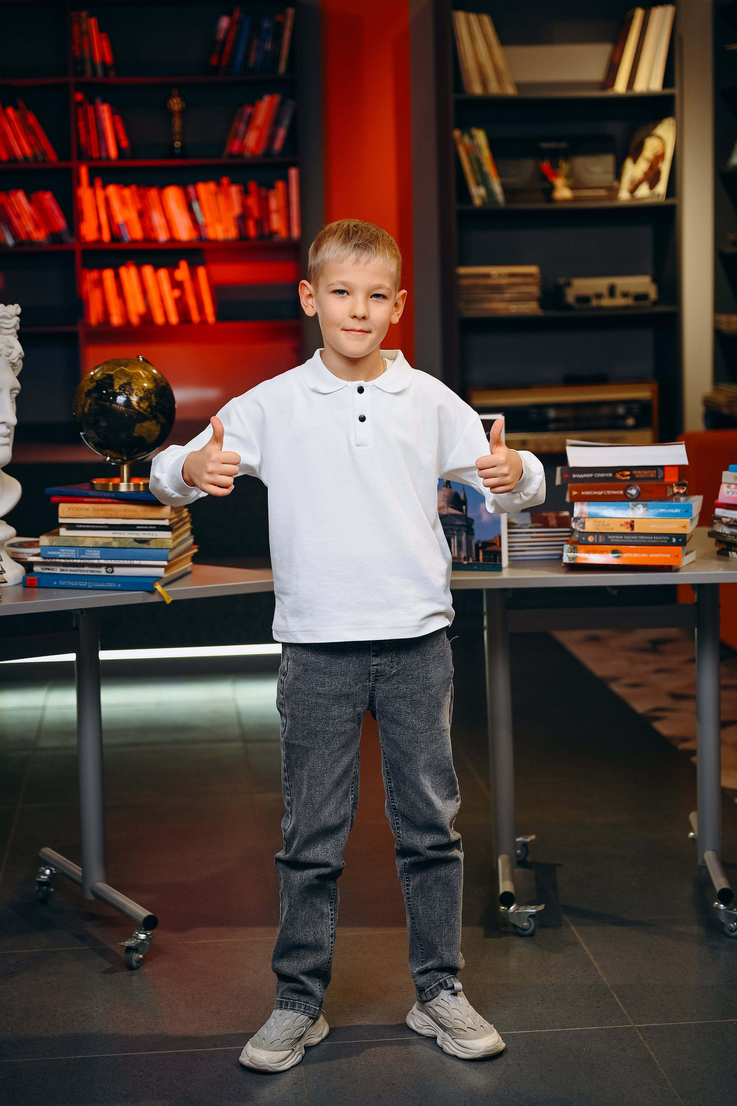 Библиотека. Выпускные альбомы в Кургане, Твой альбом, Книга