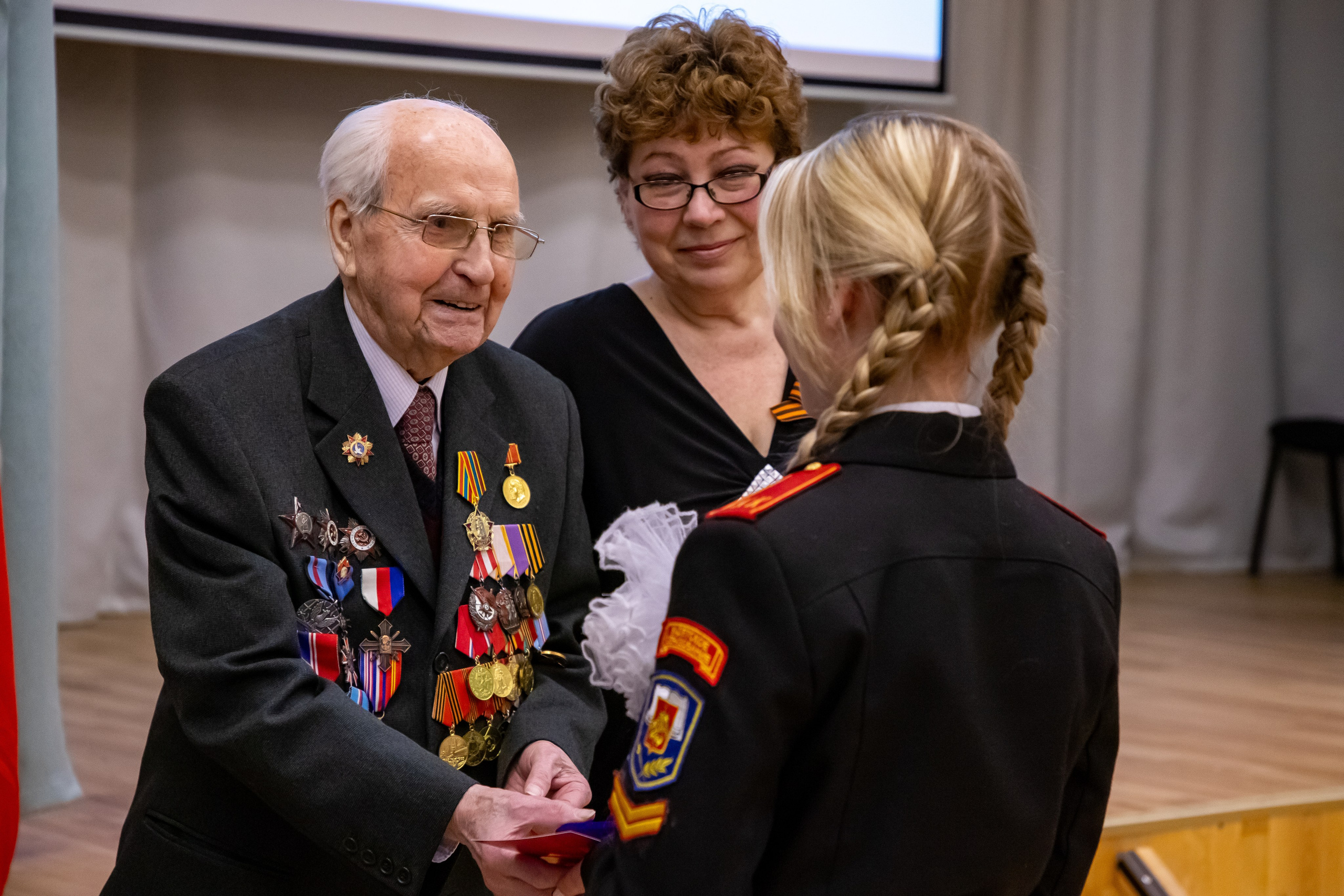 Встреча с ветераном Иваном Степановичем Мартынушкиным. K-pop (и не только) фотограф в Москве Светлана Полякова