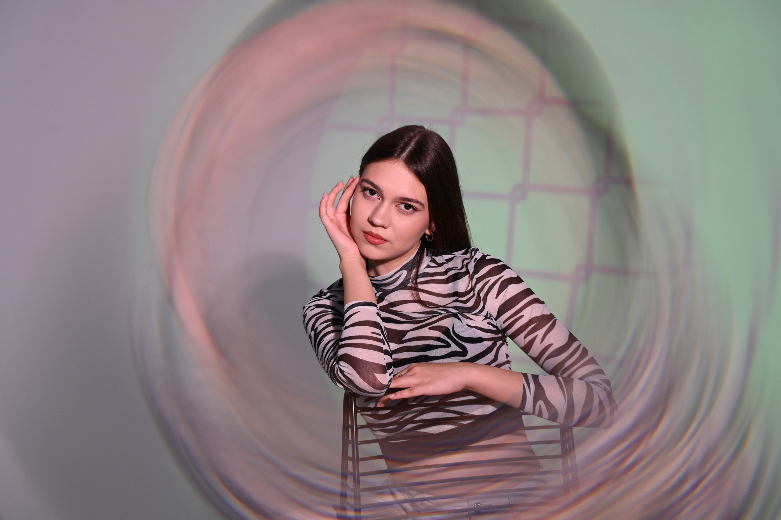 Фотосессии с креативным светом. Фотограф Арина Агапова. Подольск, Москва https://arinafoto.wfolio.pro/