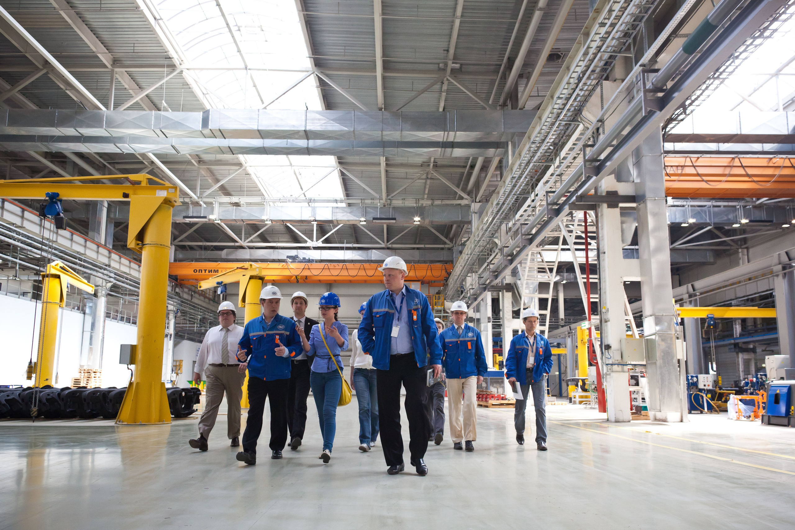 ТИХВИНСКИЙ ВАГОНОСТРОИТЕЛЬНЫЙ ЗАВОД. Рабочая сторона — бизнес портрет и репортаж в Санкт-Петербурге