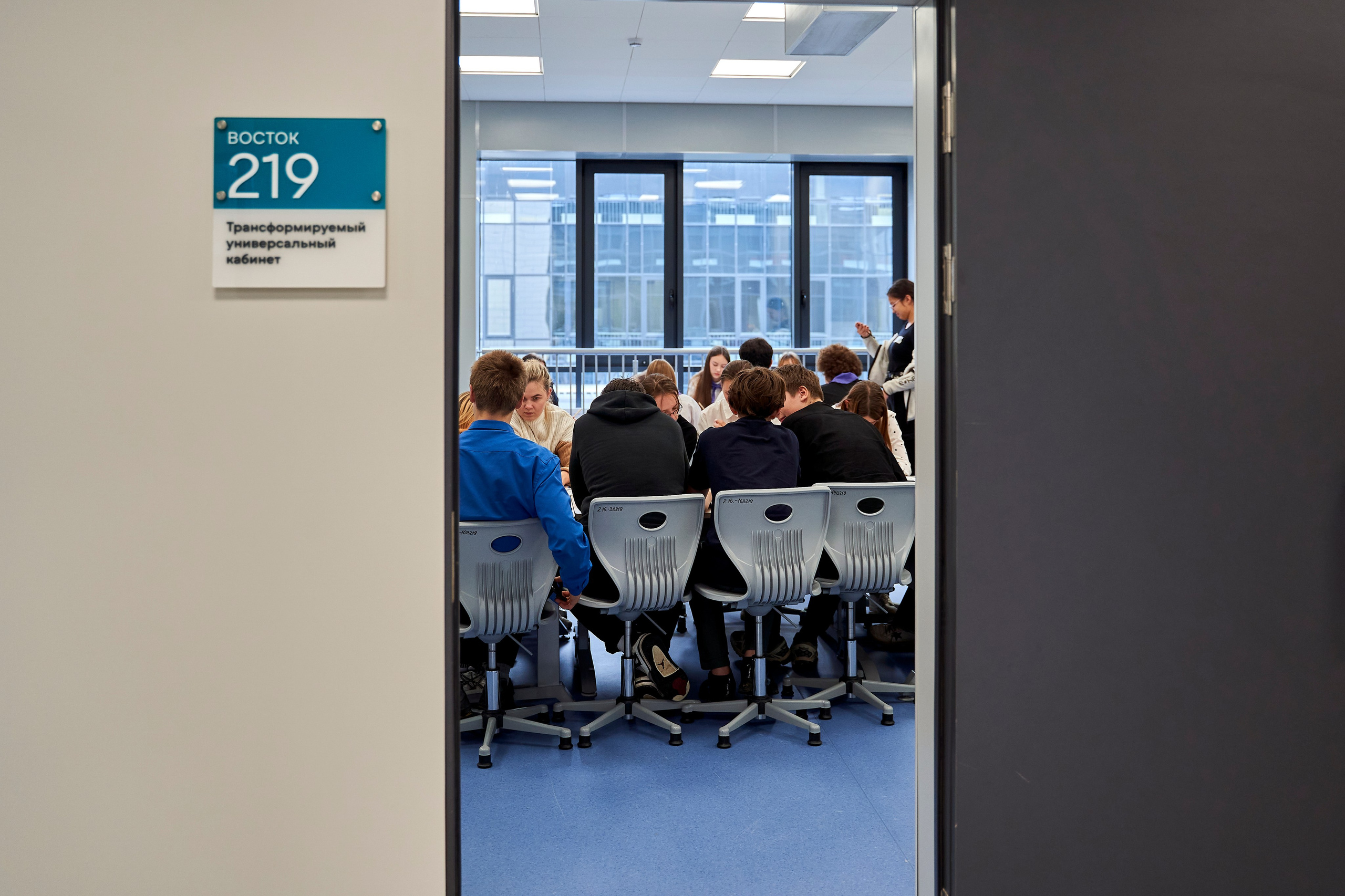 Городская экспедиция «Взрослый взгляд на Нижний» (Эн+ & Точка Урбан). Репортажный фотограф Вилянов Евгений. Нижний Новгород