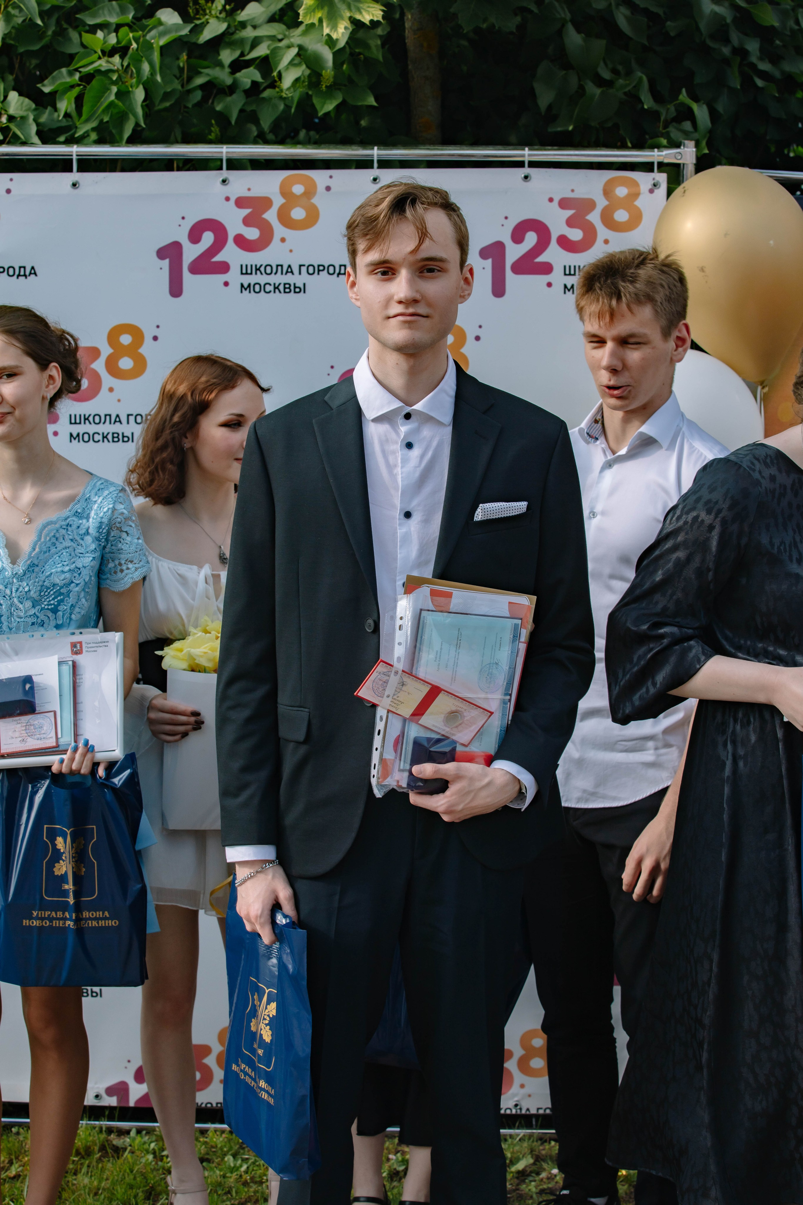 Выпускной «школа 1238». Фотограф в Москве Яна Полосина