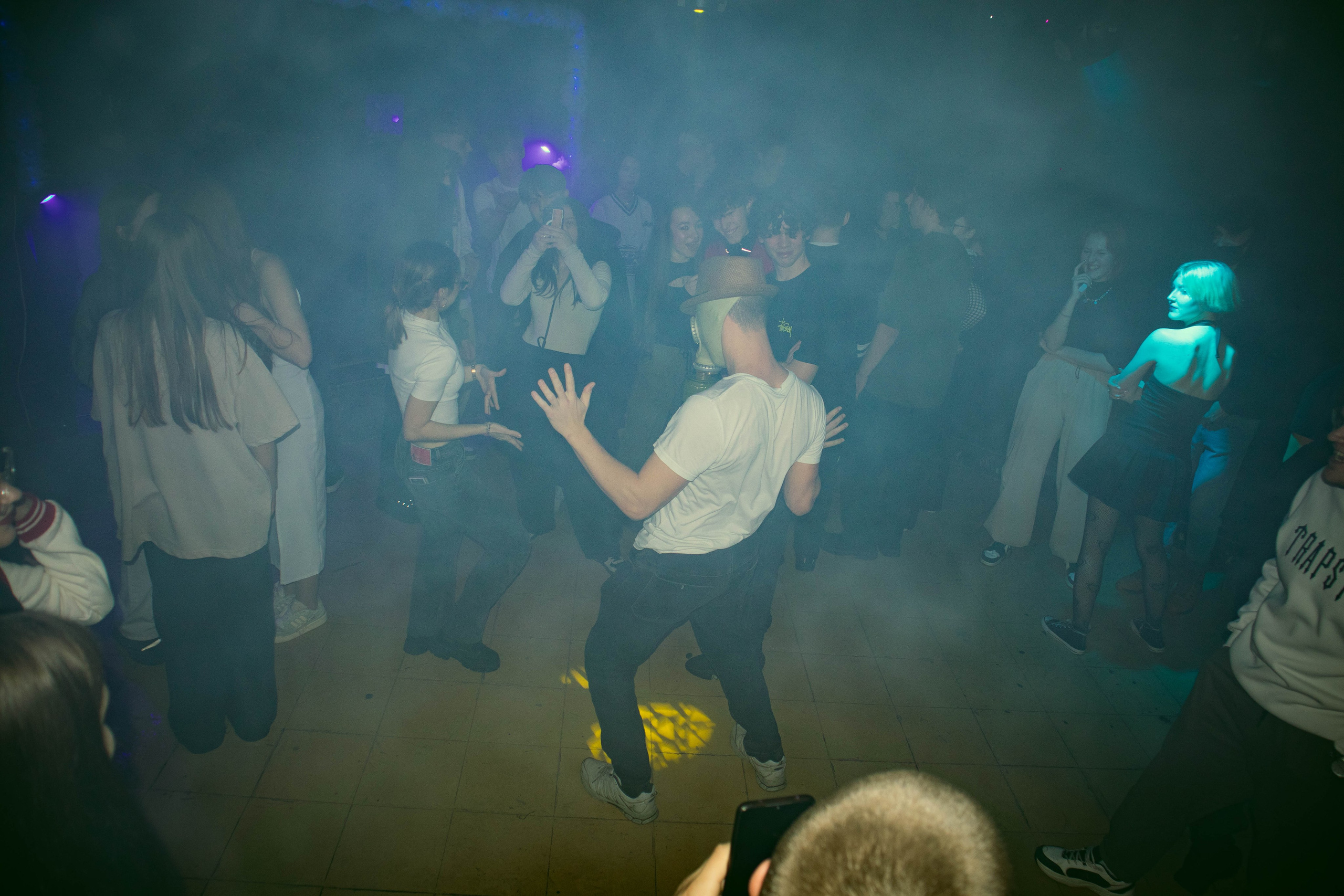 MOSHPIT. Фотограф и видеограф в Бугульме Аня Трутнева