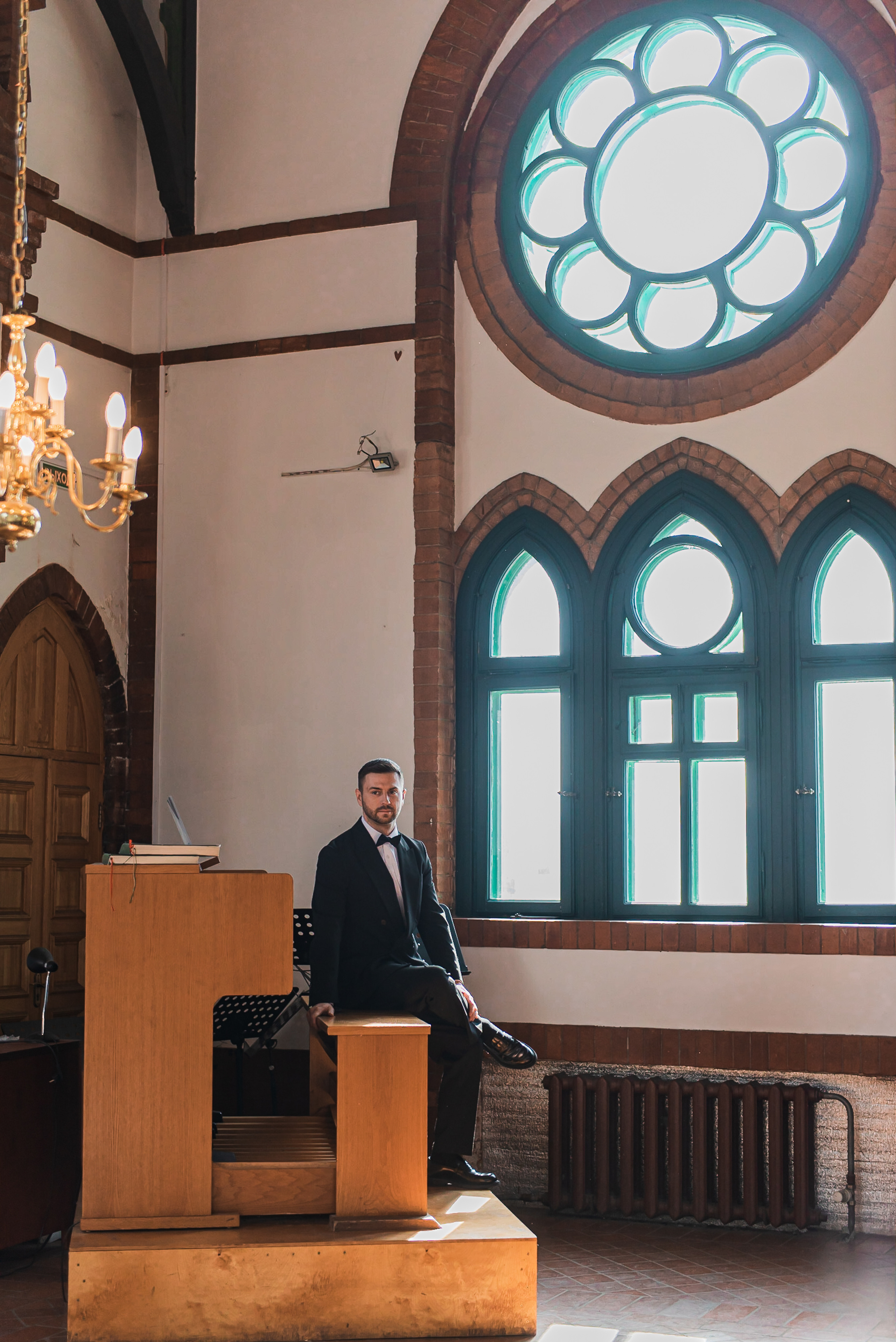 Роман и Валерия. Лютеранская церковь. Выездная регистрация. Семейный и свадебный фотограф во Владивостоке