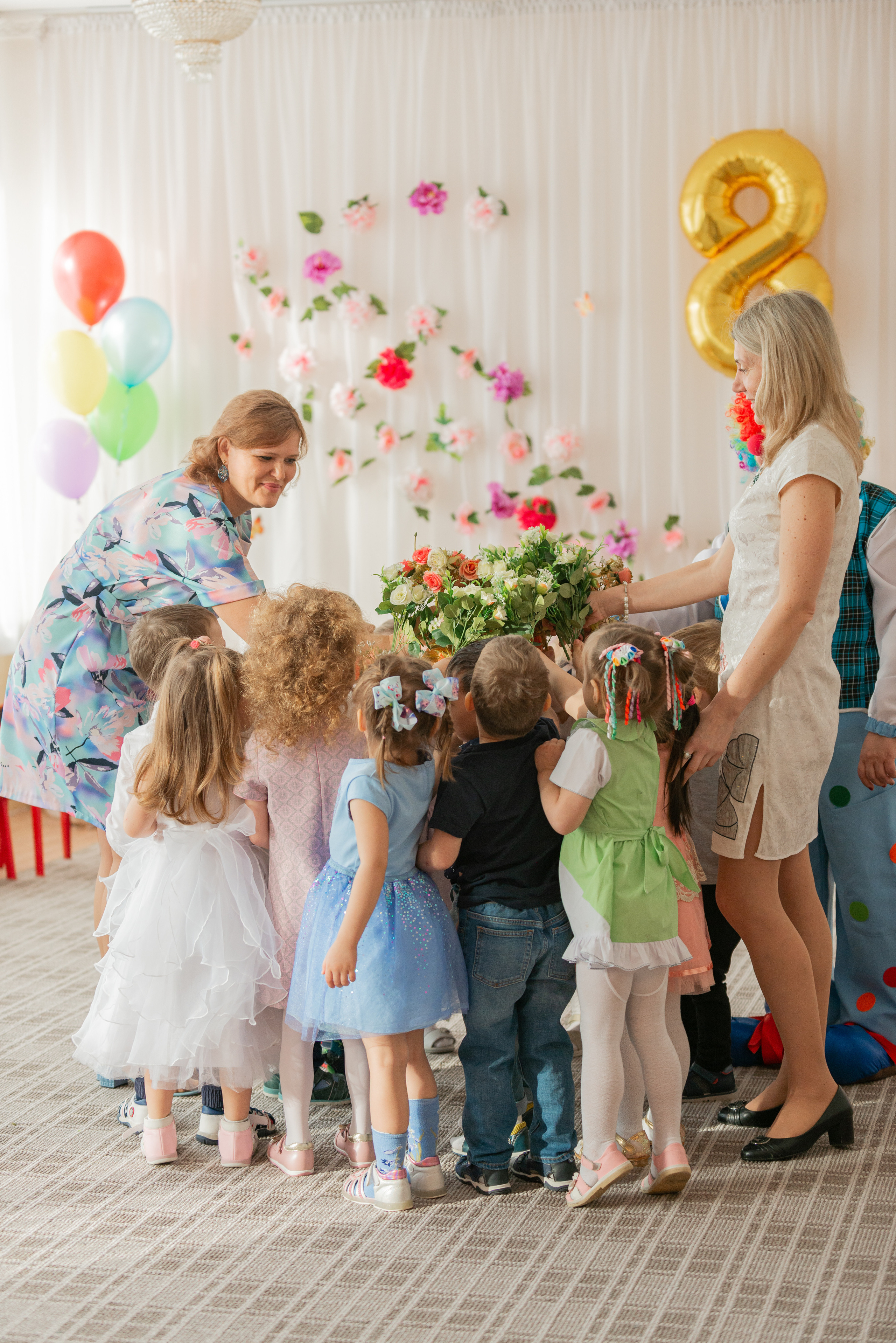 Утренник к 8 марта. Семейный и свадебный фотограф во Владивостоке