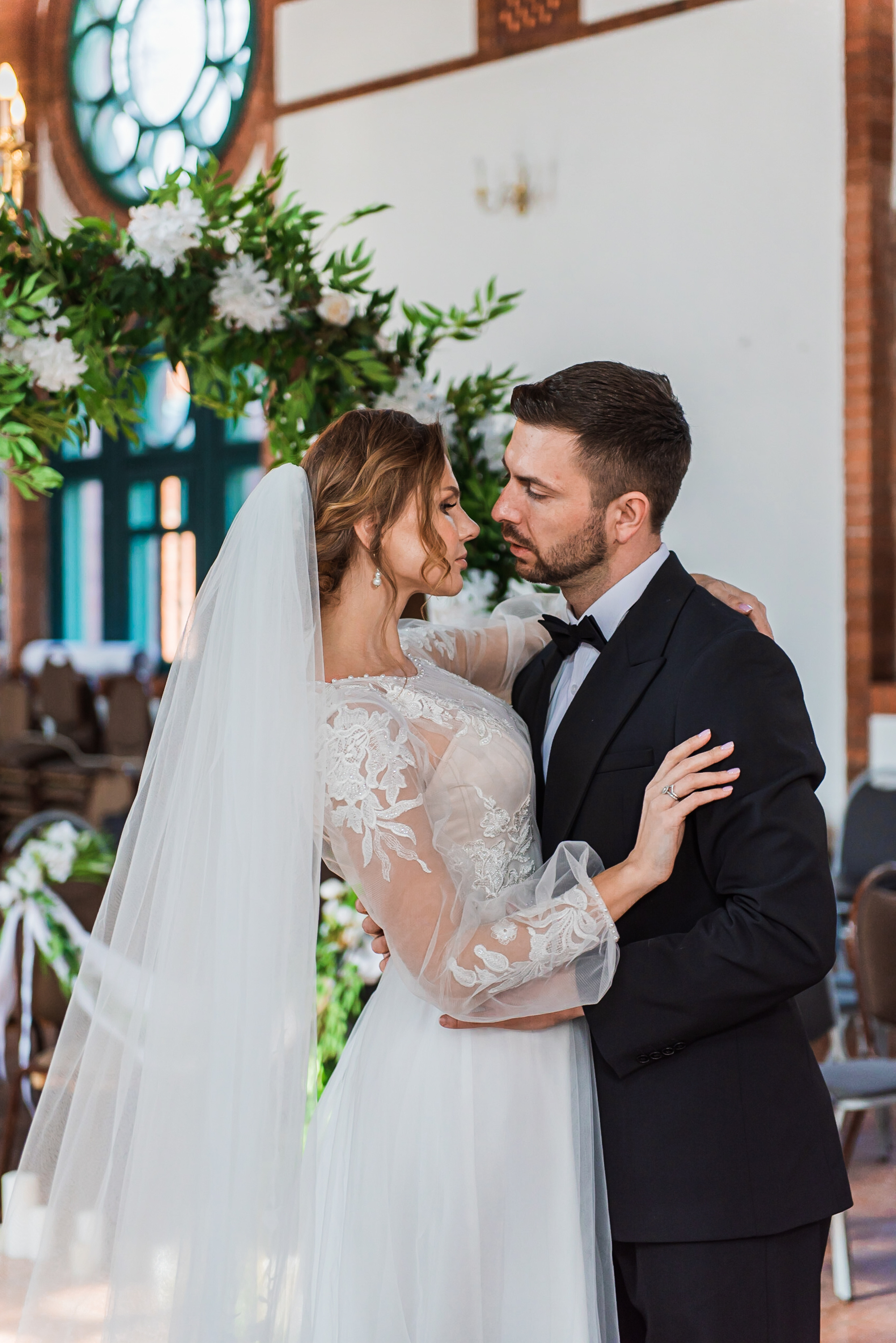 Роман и Валерия. Лютеранская церковь. Выездная регистрация. Семейный и свадебный фотограф во Владивостоке