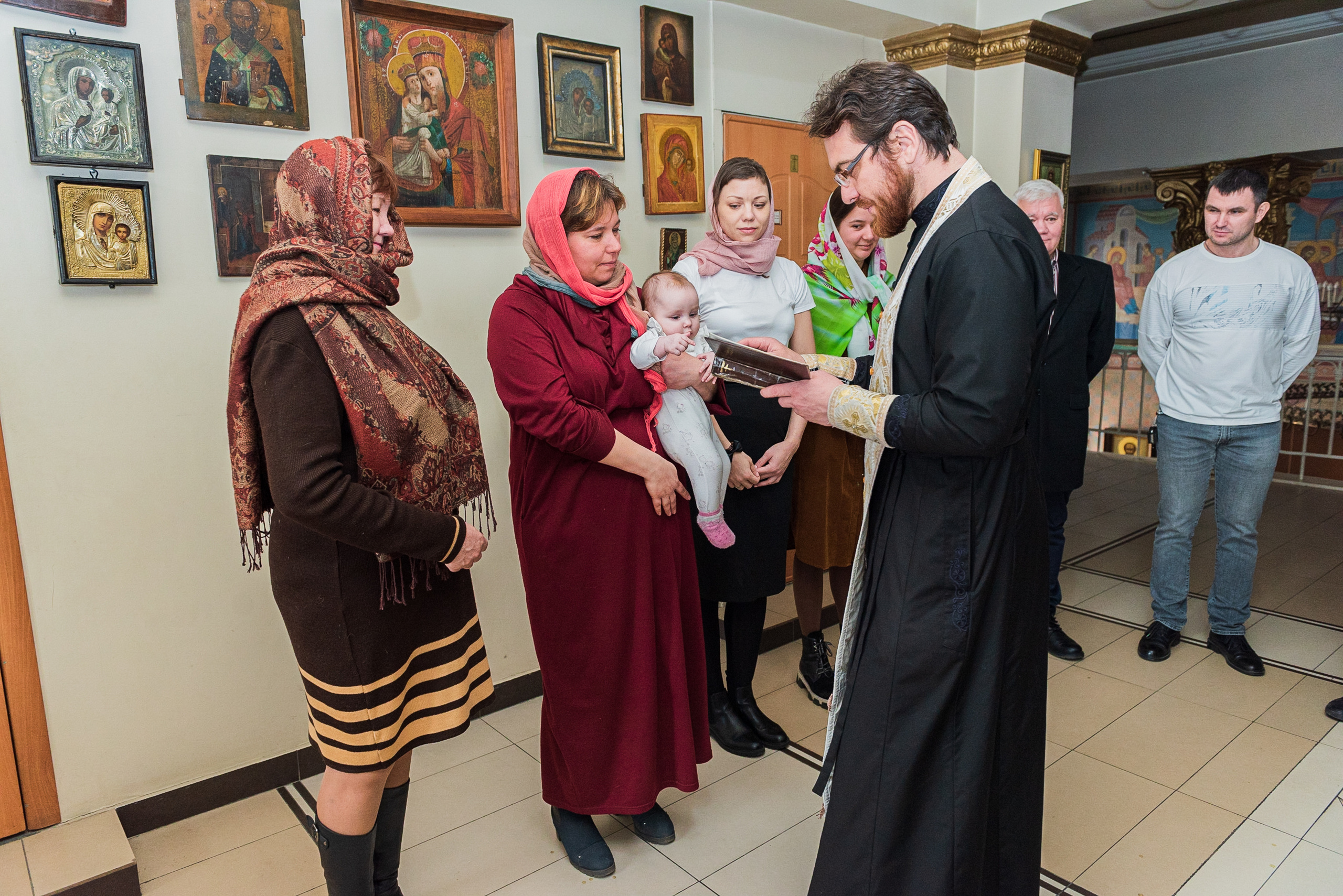 Крещение Вари. Семейный и свадебный фотограф во Владивостоке