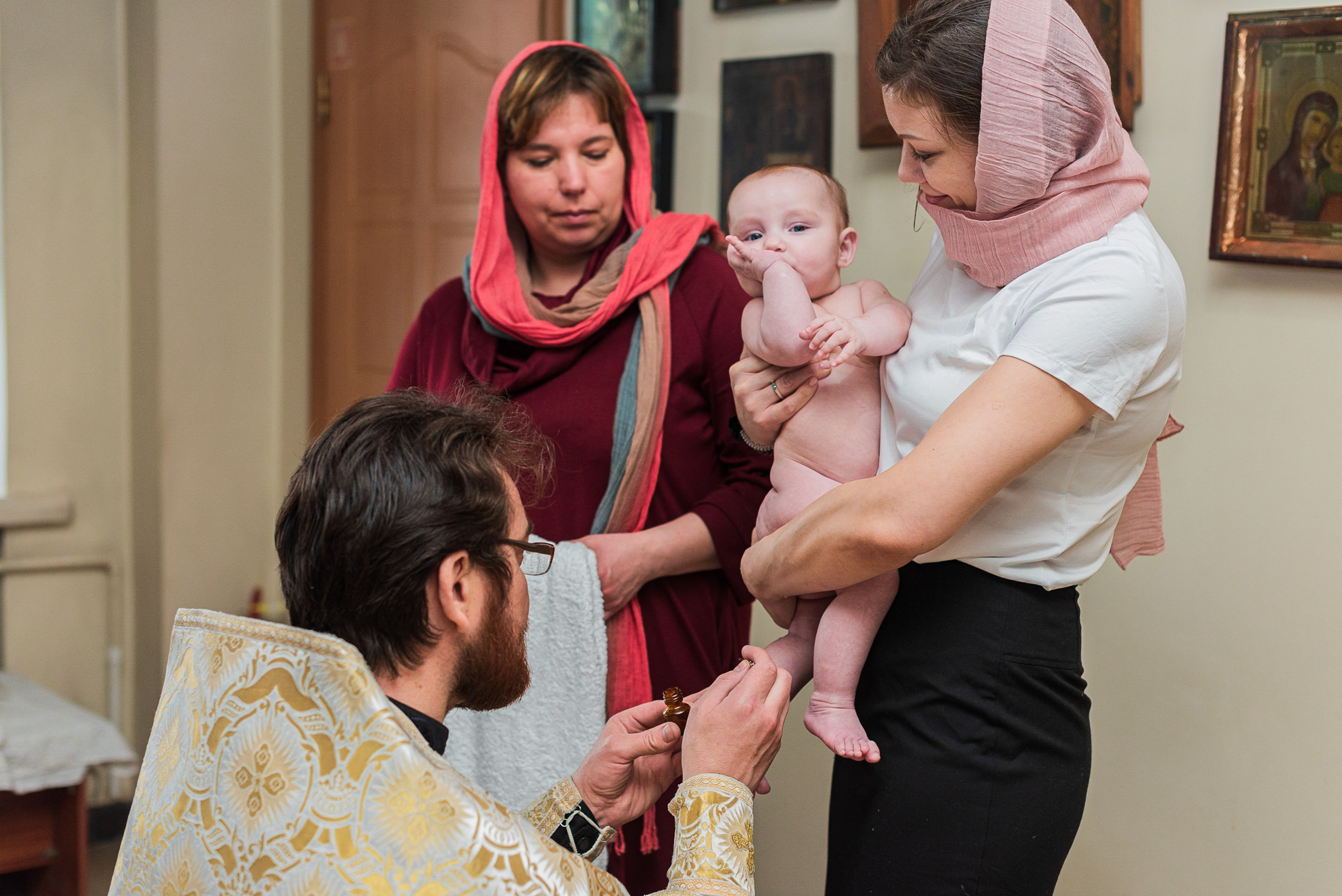 Крещение Вари. Семейный и свадебный фотограф во Владивостоке