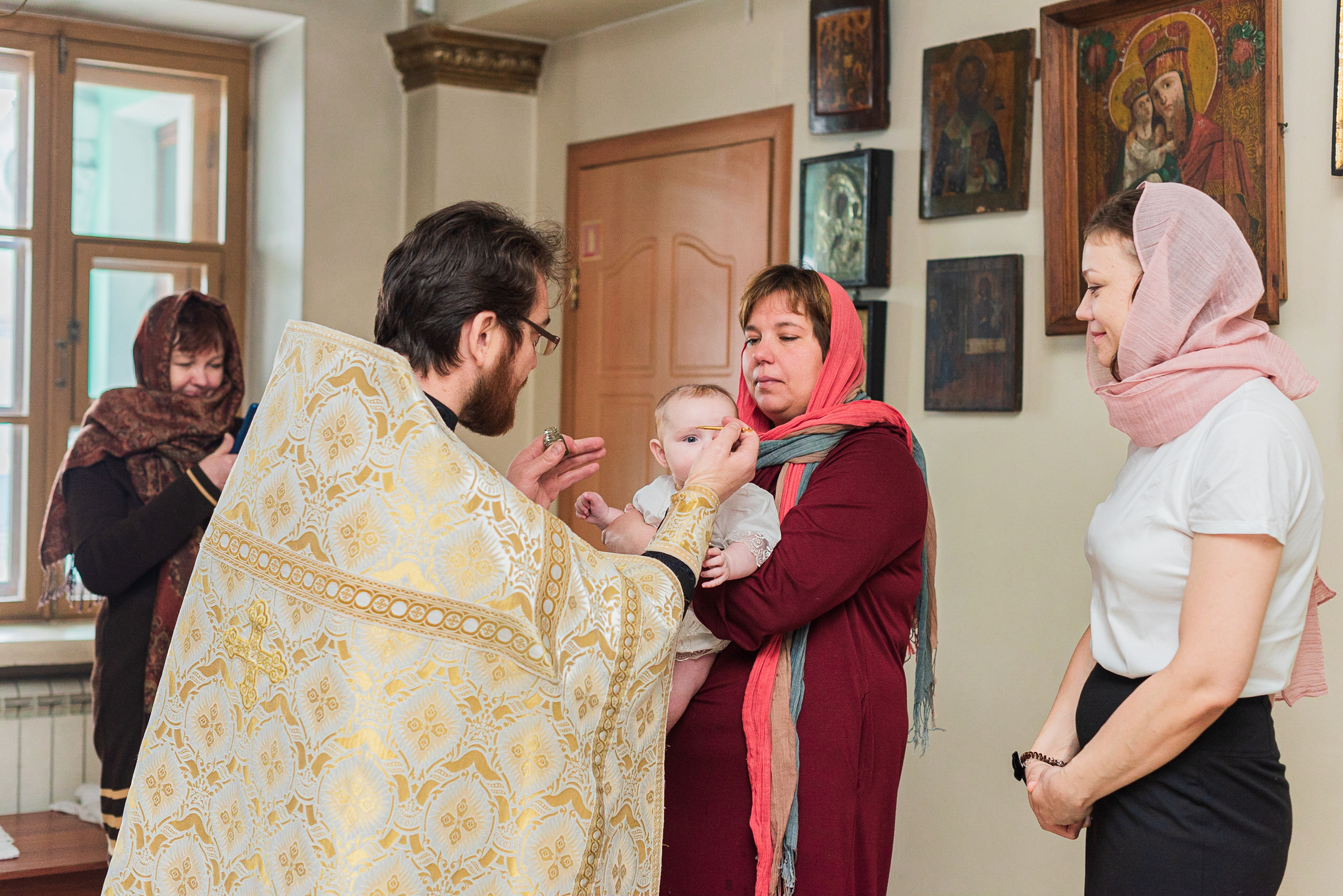 Крещение Вари. Семейный и свадебный фотограф во Владивостоке