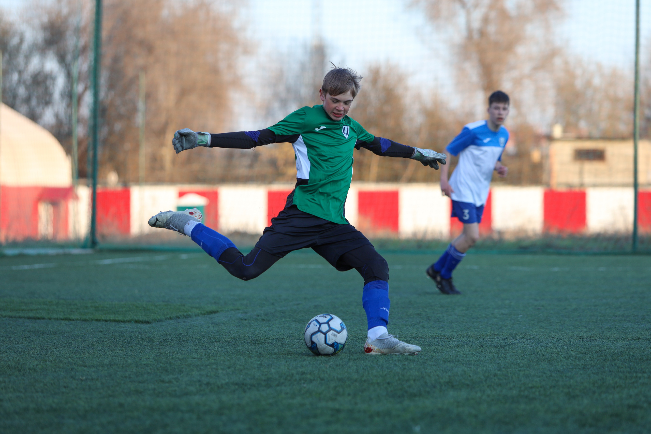 Импульс — Виктория Унион. Чемпионат СФПЛ. Молодежная футбольная лига U-15. Спортивный фотограф в Самаре