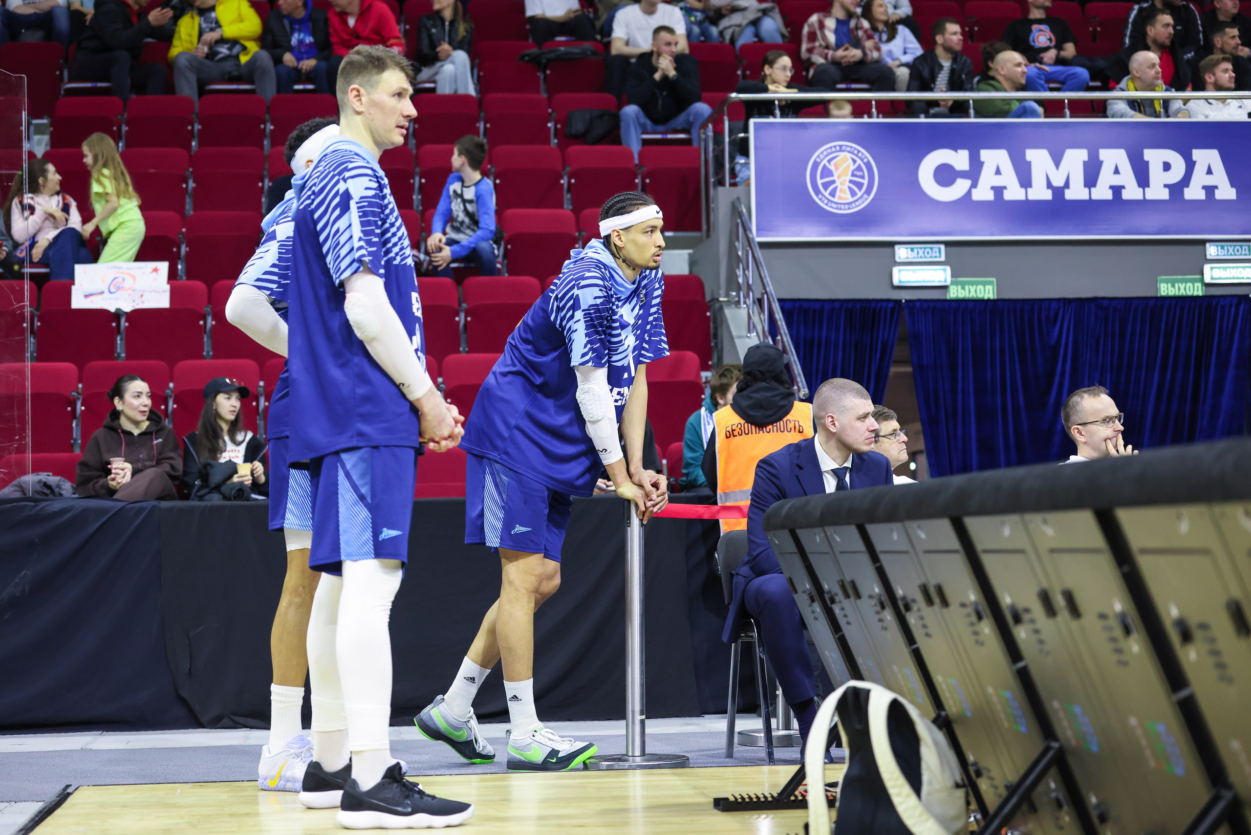 Баскетбол. Самара — Зенит. Единая лига ВТБ. Спортивный фотограф в Самаре