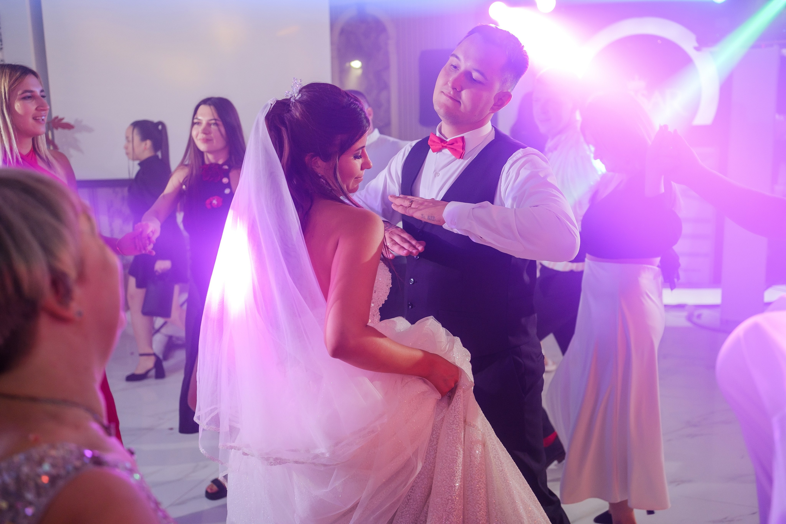 Михаил и Юлия. Свадебный фотограф | репортаж | праздники | крещение