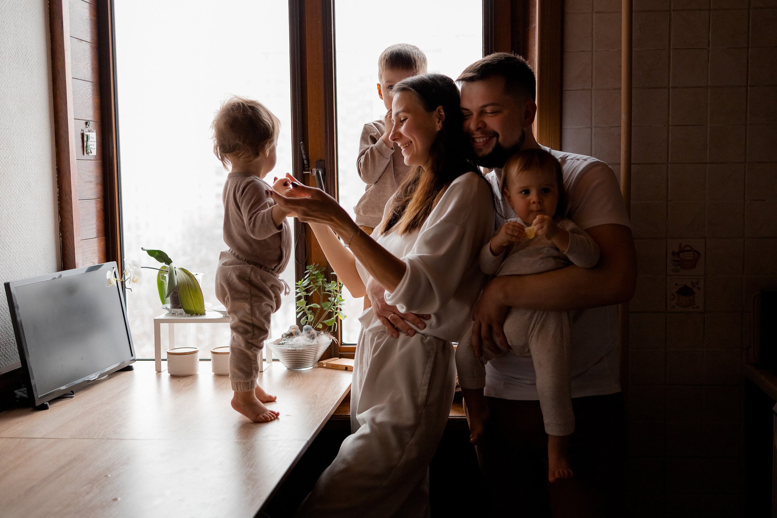 Николай, Ирина, Денис, Вика, Ника. Фотограф беременности и материнства в Москве Мария Менендес-Гонсалес