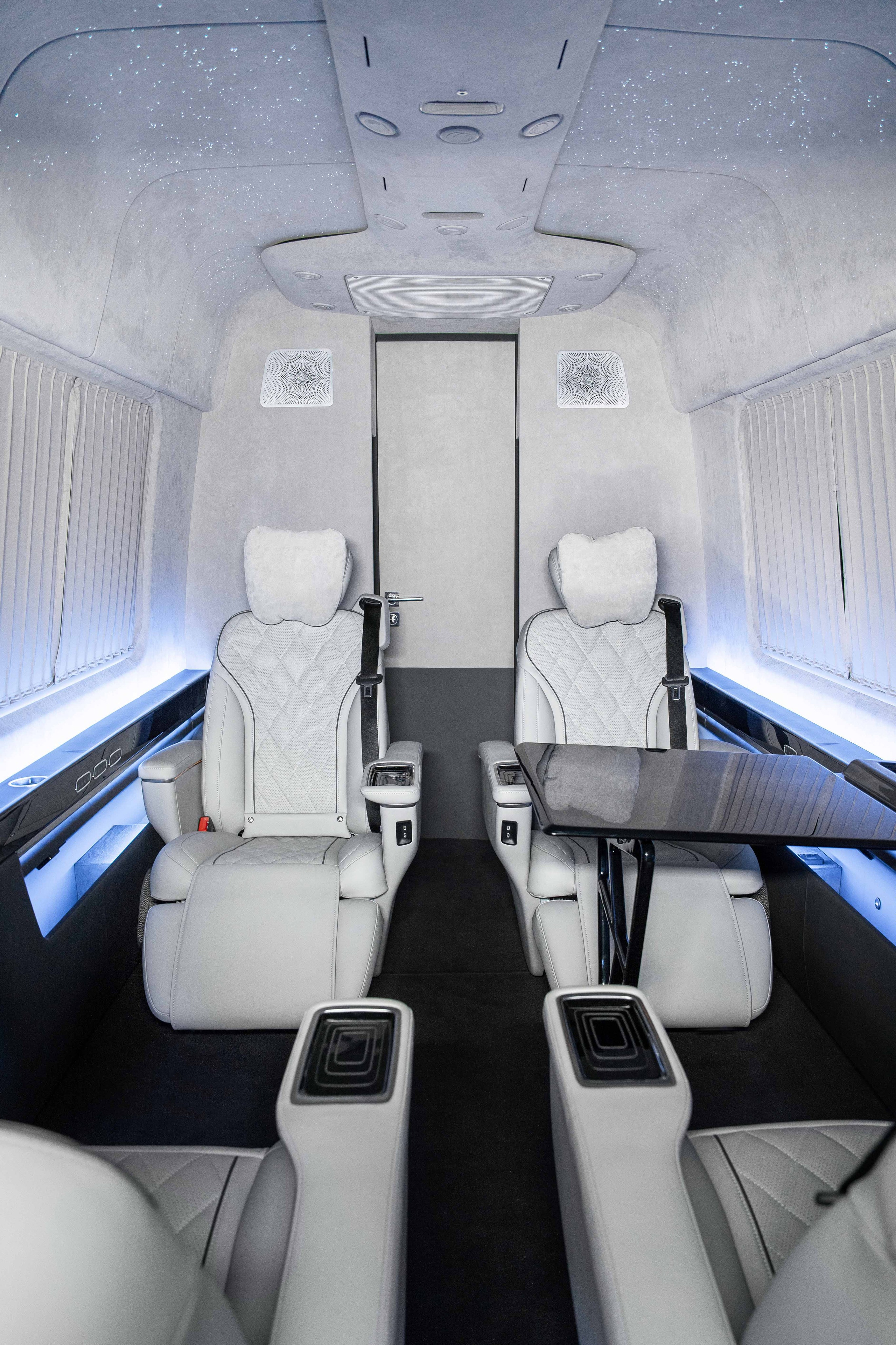 Mercedes-Benz Sprinter Business Jet. Автомобильный фотограф Светлана Усова