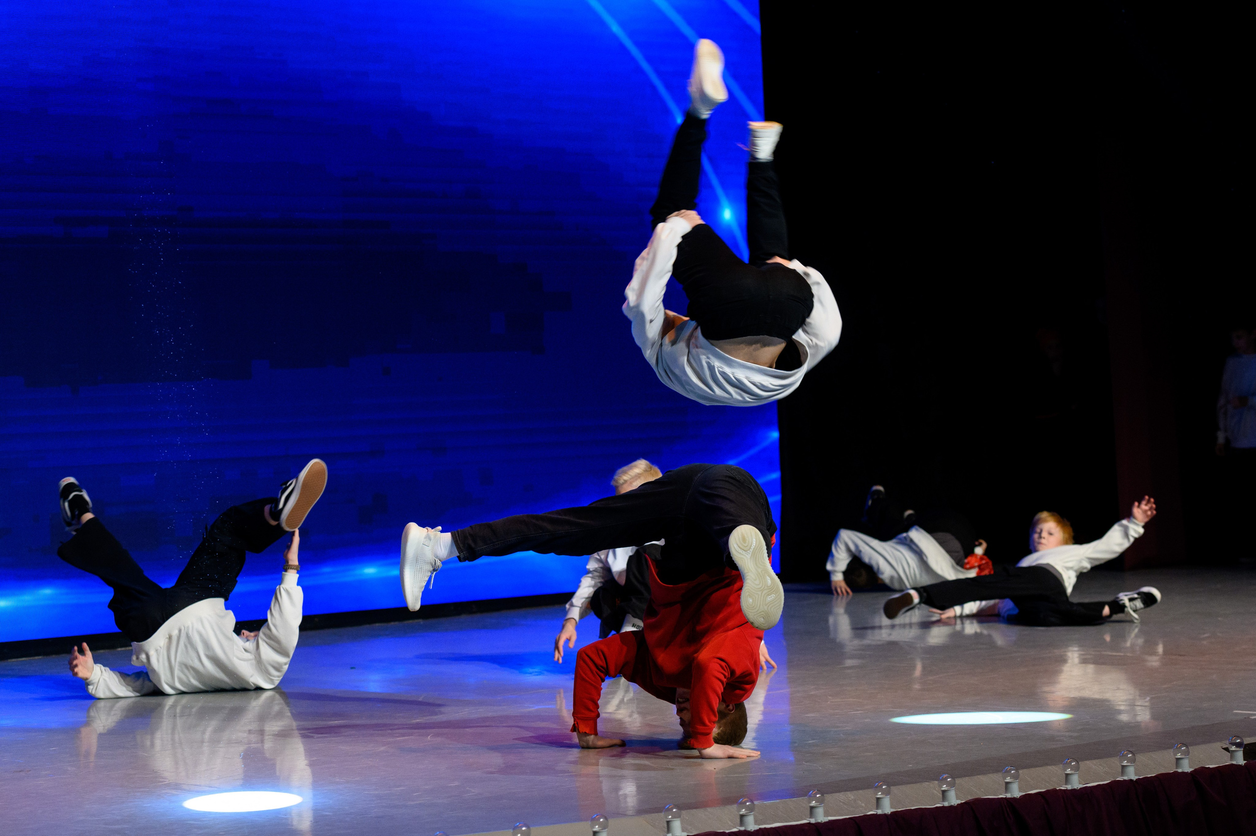 Отчётный концерт «Зажигай». Главная