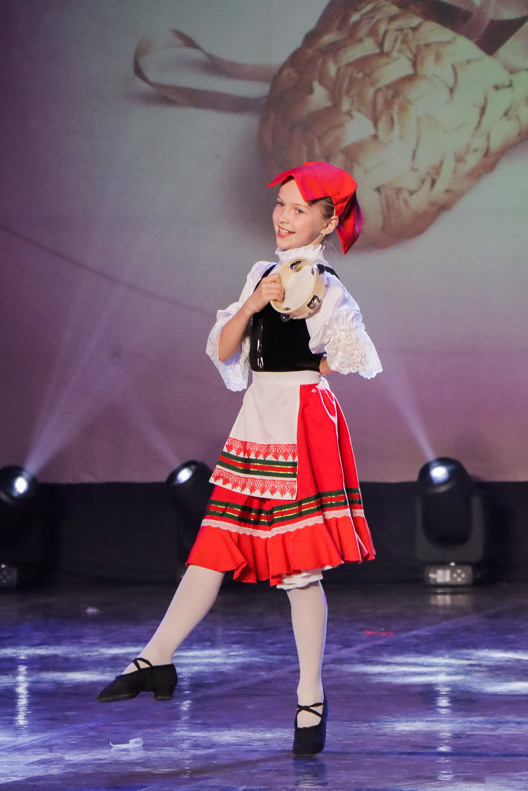 01.06.2024 Фестиваль-конкурс «Мир под названием — Искусство танца» г. Кострома. Медиастудия Фото Концепт