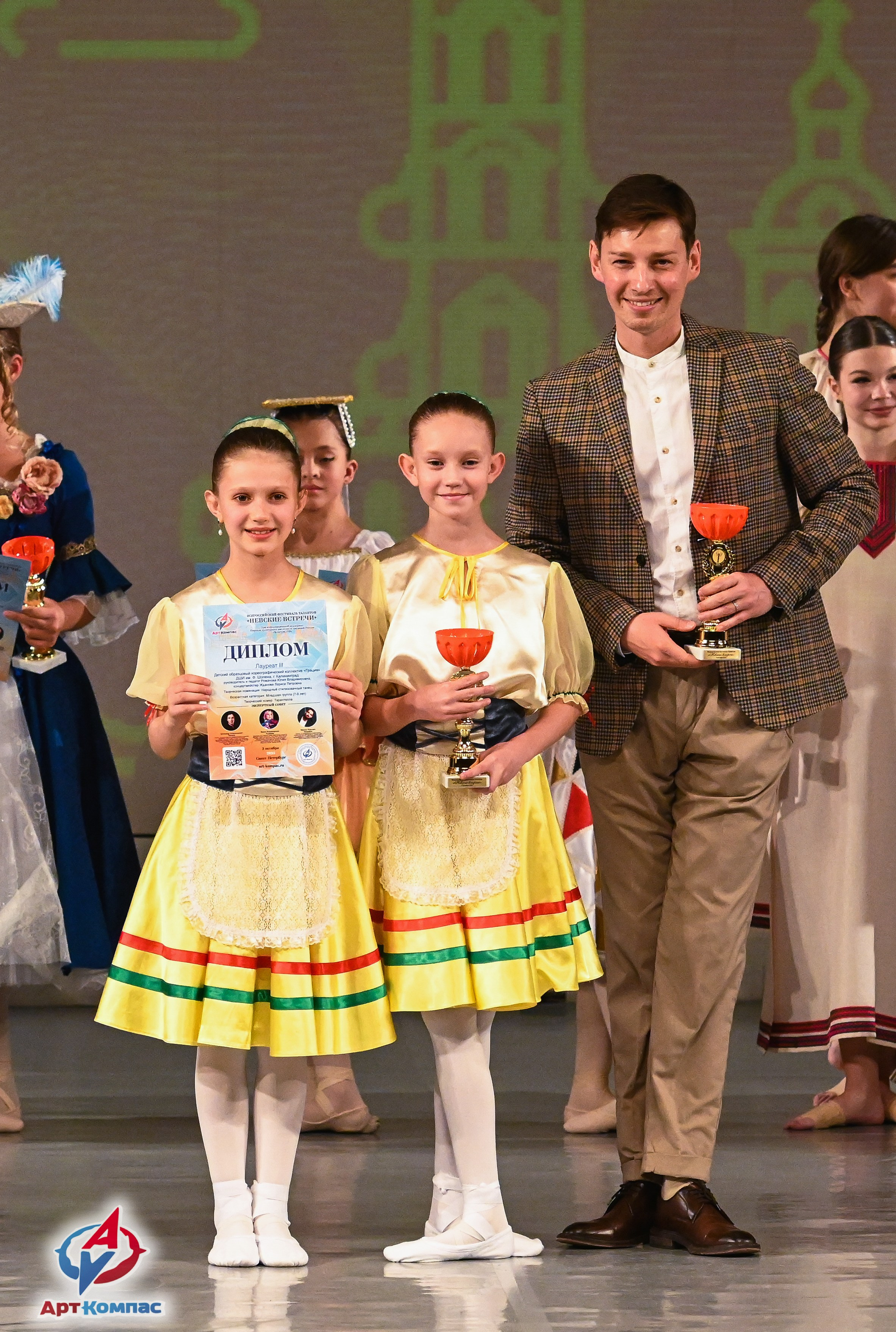 05.10.2025 Всероссийский фестиваль талантов «НЕВСКИЕ ВСТРЕЧИ» г. Санкт-Петербург. Медиастудия Фото Концепт