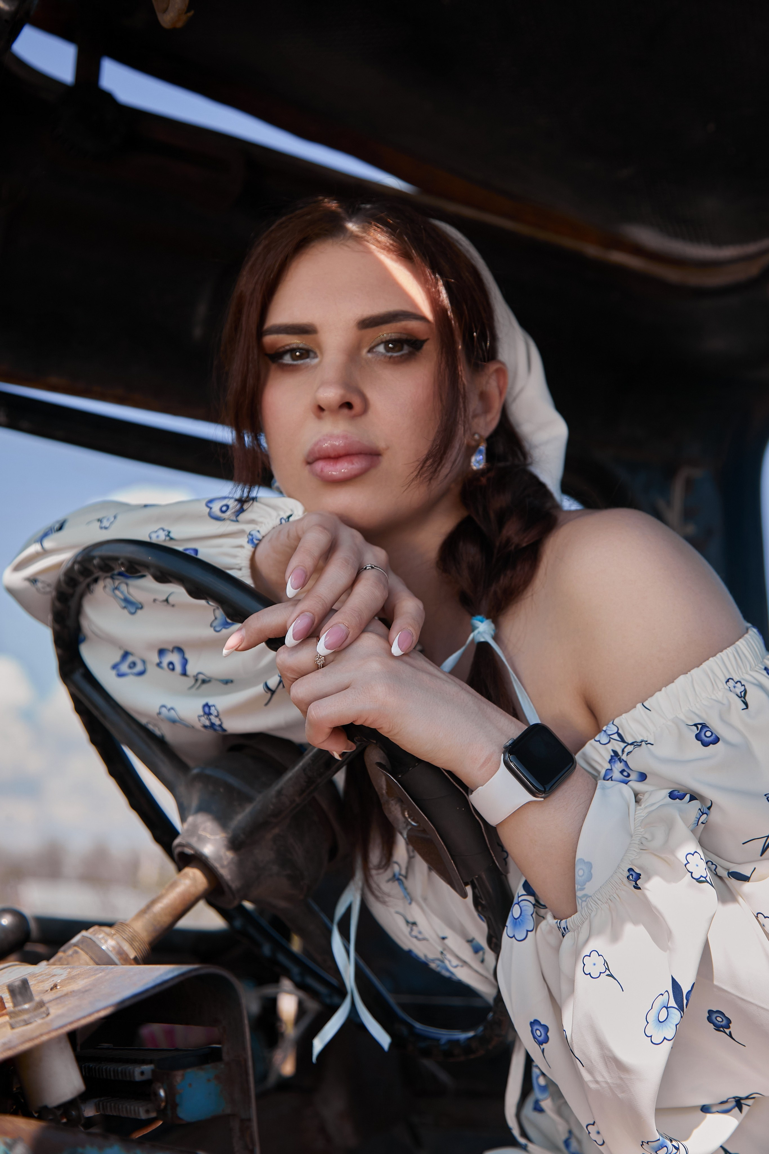 «Трактор». Свадебный и креативный фотограф в ЮФО и МСК