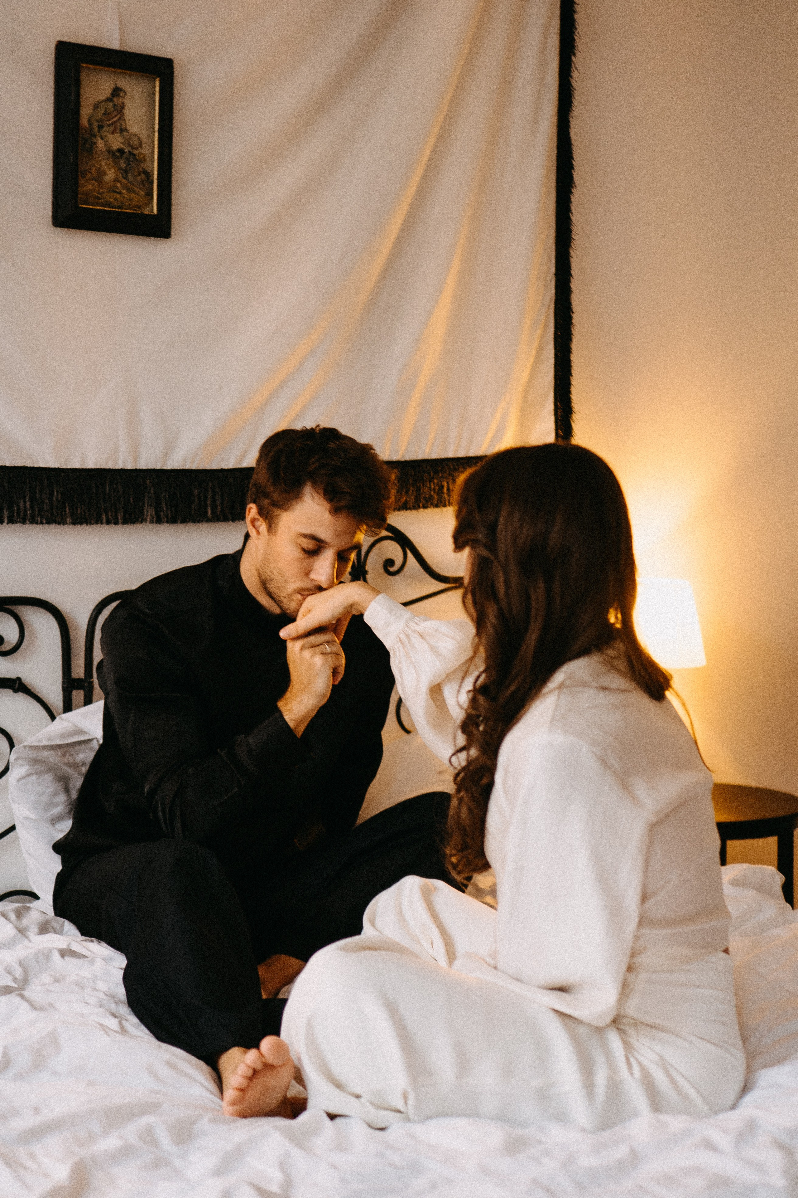 СБОРЫ ЖЕНИХА И НЕВЕСТЫ В УЮТНОЙ КВАРТИРЕ В ЦЕНТРЕ САНТК-ПЕТЕРБУРГА. Профессиональный фотограф, Санкт-Петербург — Виктория Богомолова