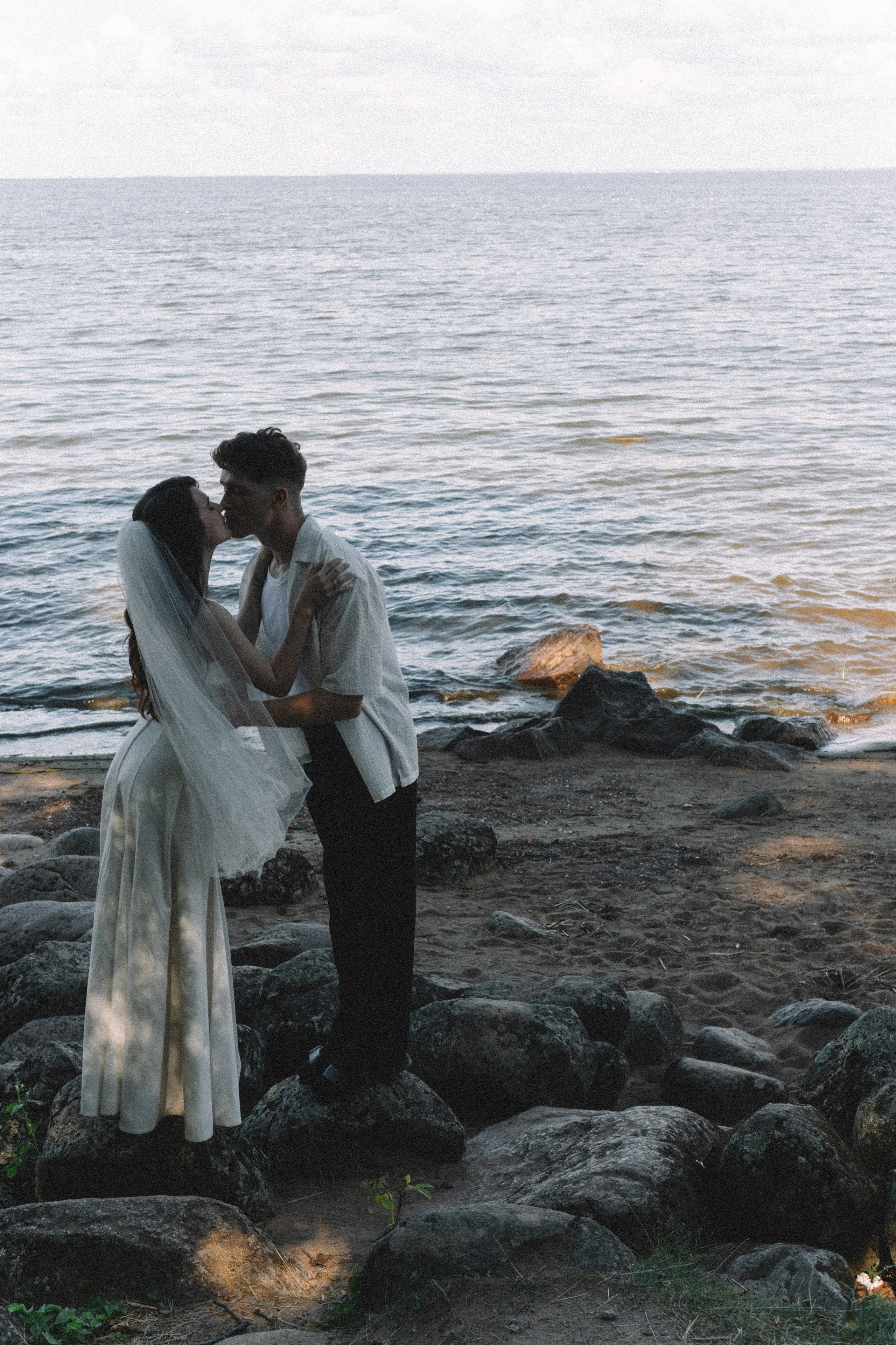 СВАДЕБНАЯ СЬЕМКА В ПЕТЕРГОФЕ И СЬЕМКА РЕПОРТАЖА В ЗАГСЕ ПЕТЕРГОФА. Профессиональный фотограф, Санкт-Петербург — Виктория Богомолова