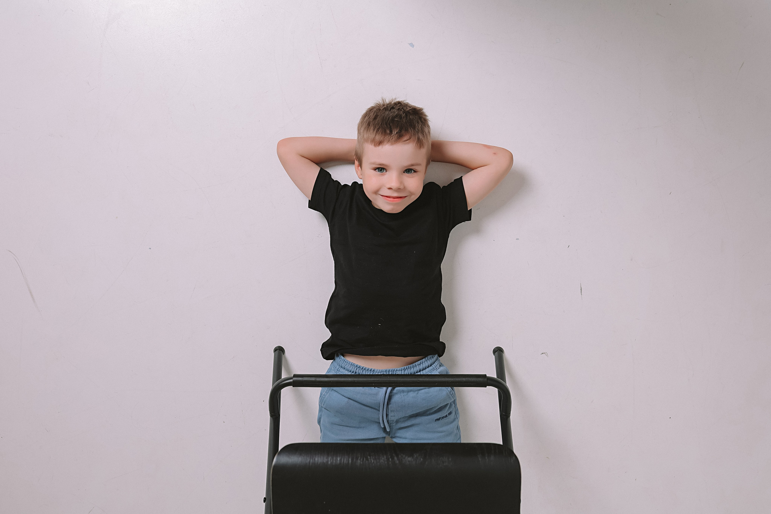 Фататум циклорама и зал. Семейный фотограф Тюмень, фотограф на роды Салмина Мария