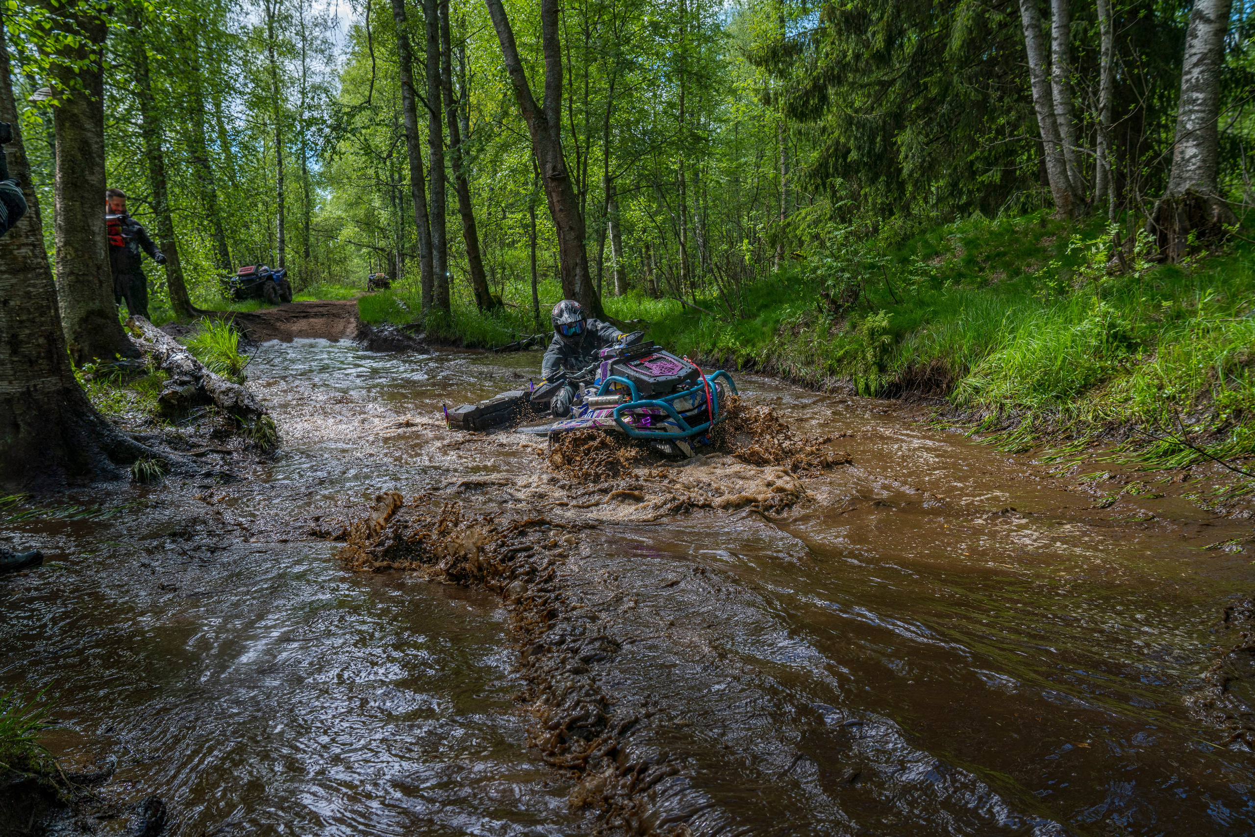 RazVolution. Графический дизайнер Илья Левченко