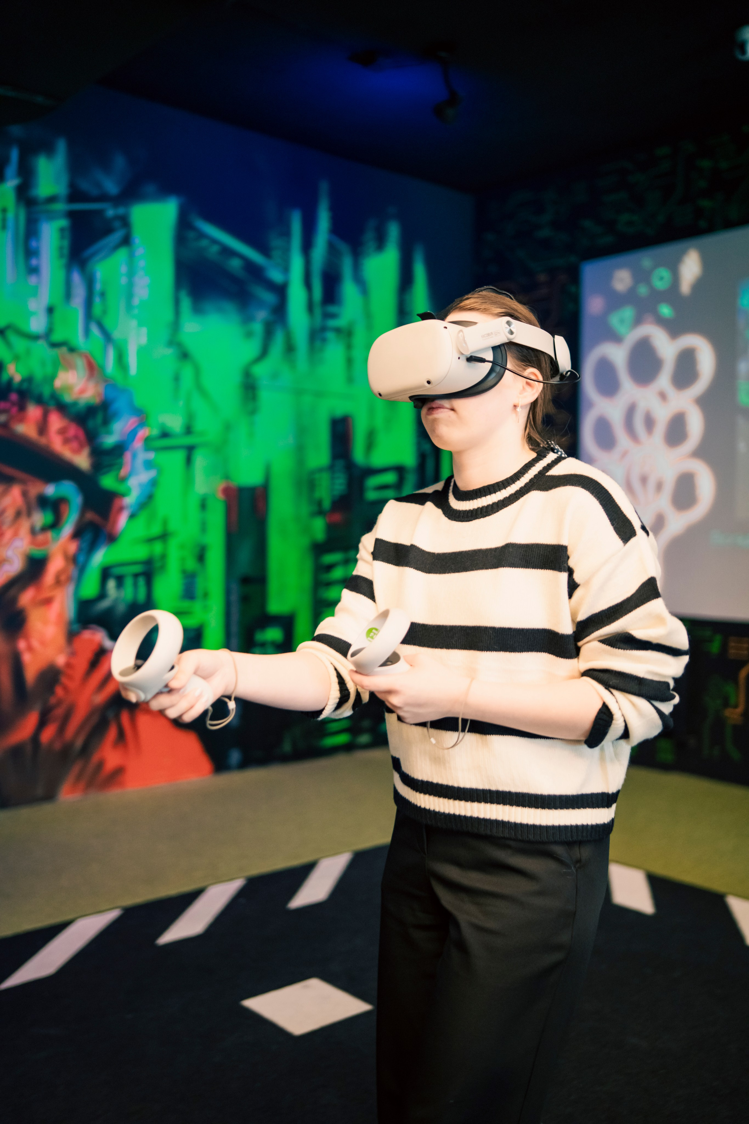 VR April-May. Felixtones