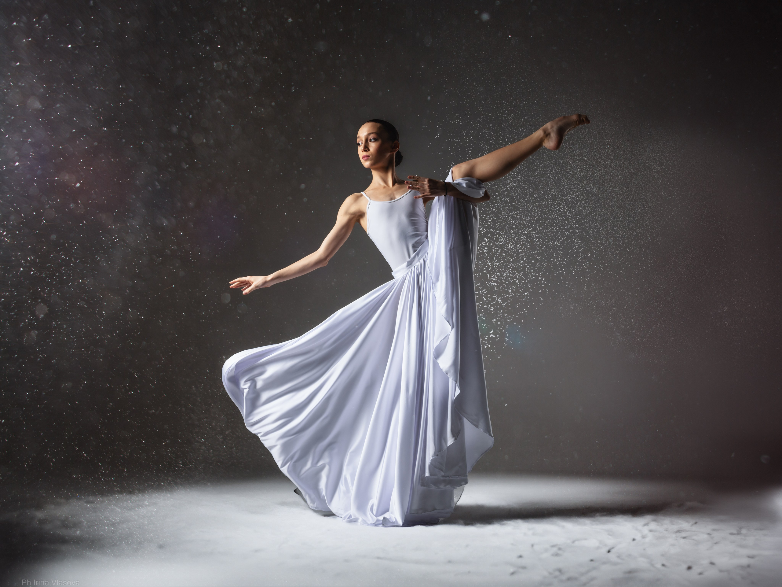 потрясающая фотосессия для танцора и спортсменки