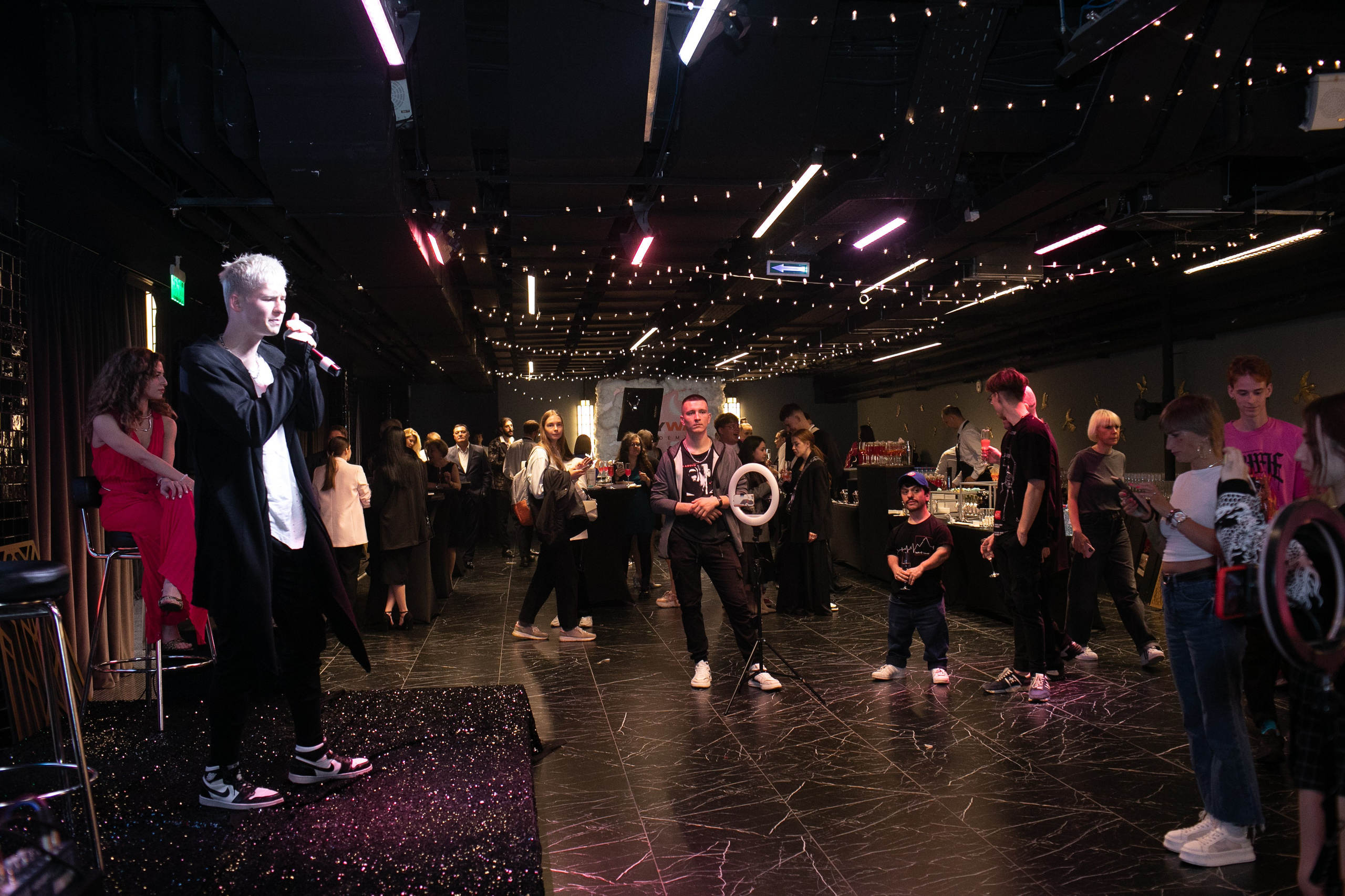 Презентация журнала Mary Way. Art photographer Nino