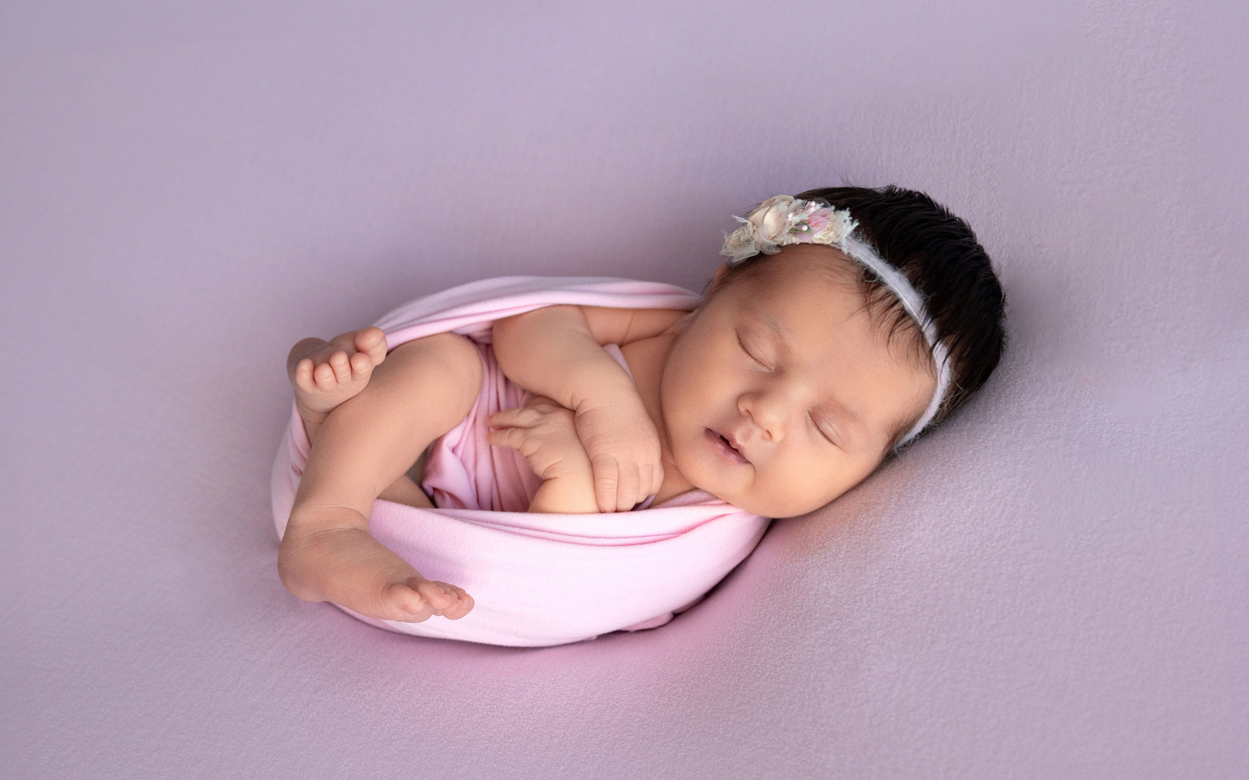 Девочки. Newborn42.ru Фотограф новорожденных  г. Кемерово Агафонова Жанна