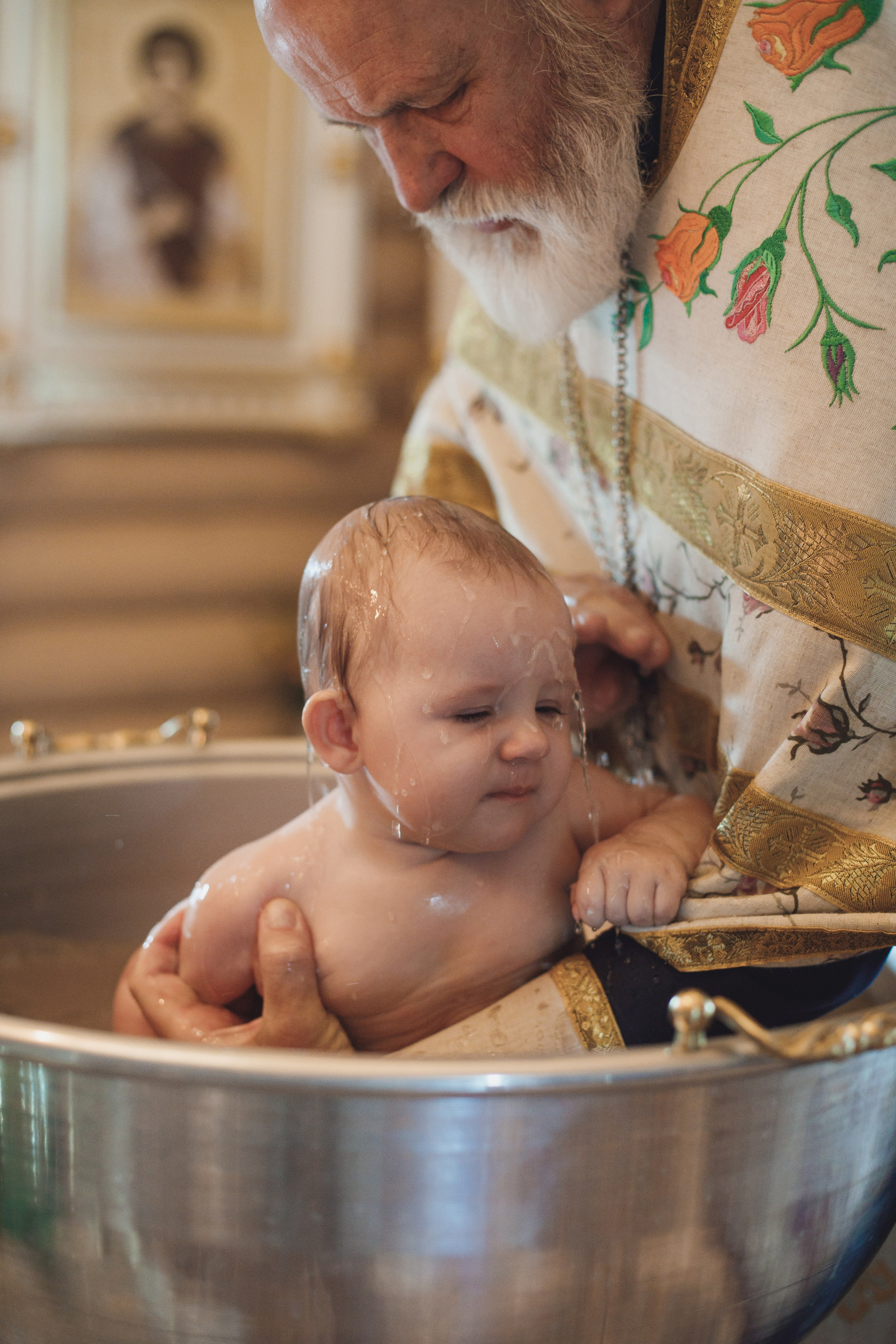 Фотосъёмка таинства крещения в Белгороде. Свадебный и контент фотограф в Белгороде Ярослав Гаврилейченко