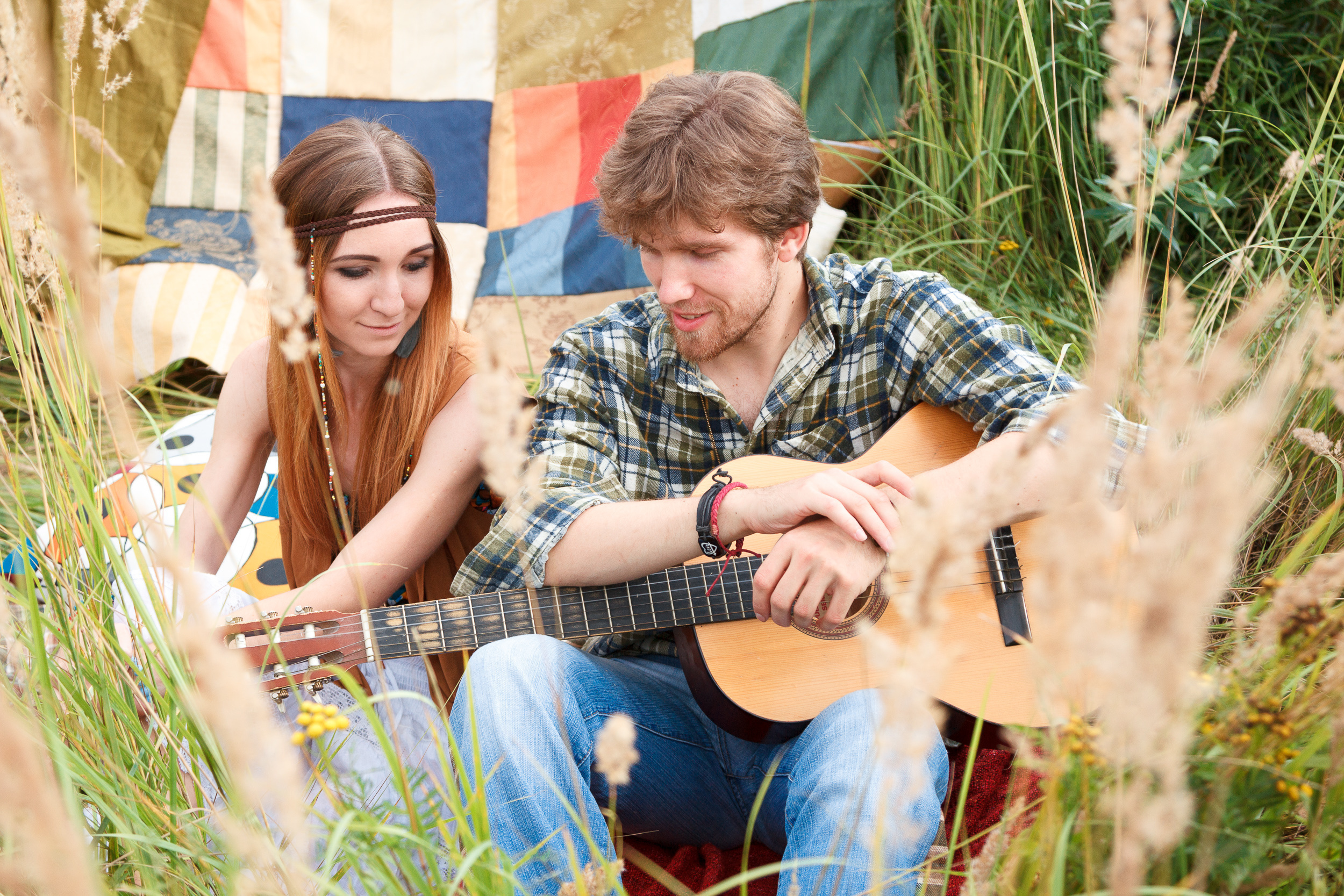 Фотосессия LOVE Story в стиле Хиппи All you need is Love