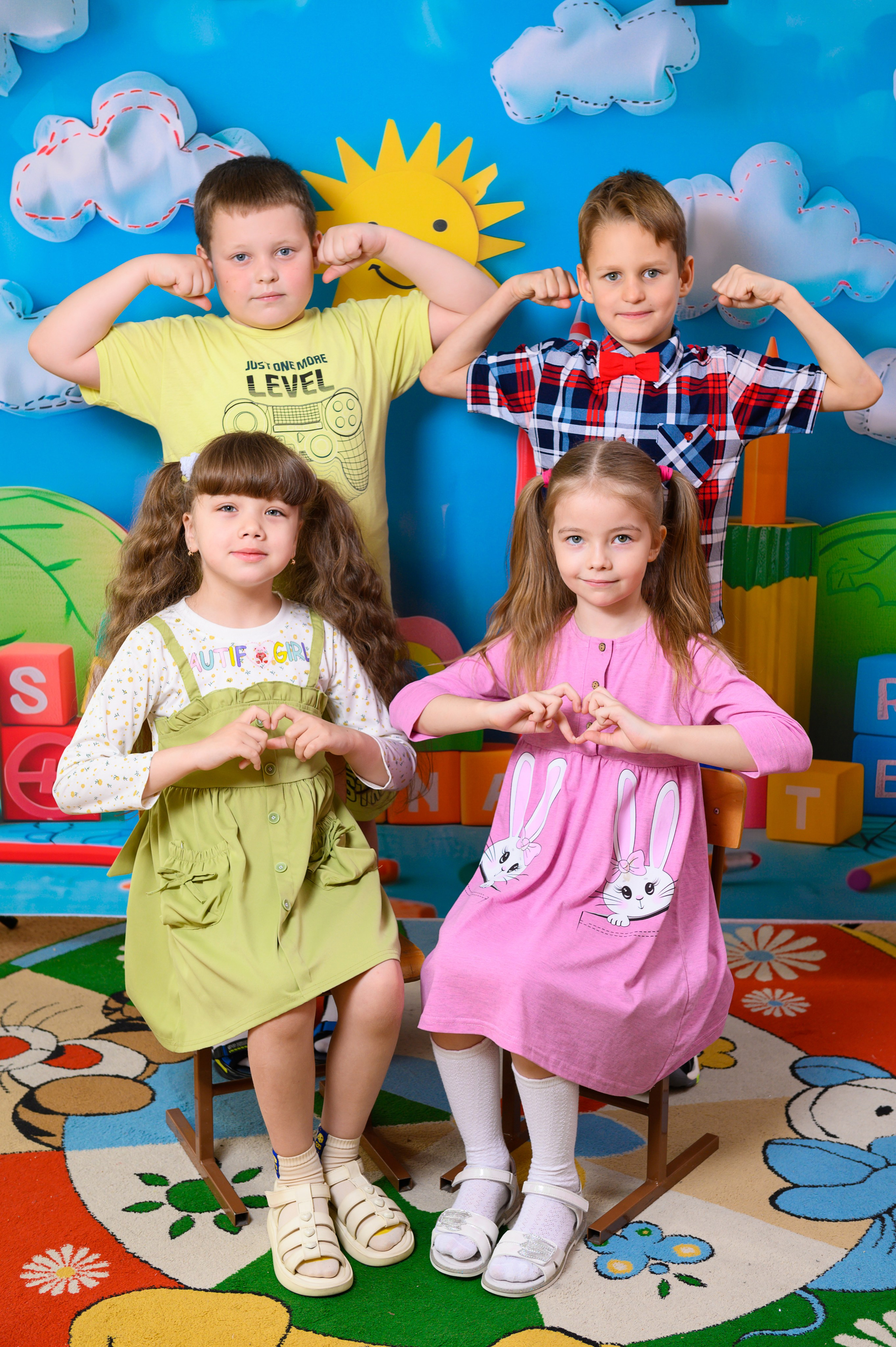 Фотосессия на выпускные альбомы для детского сада. Выпускные альбомы Искитим Бердск Новосибирск