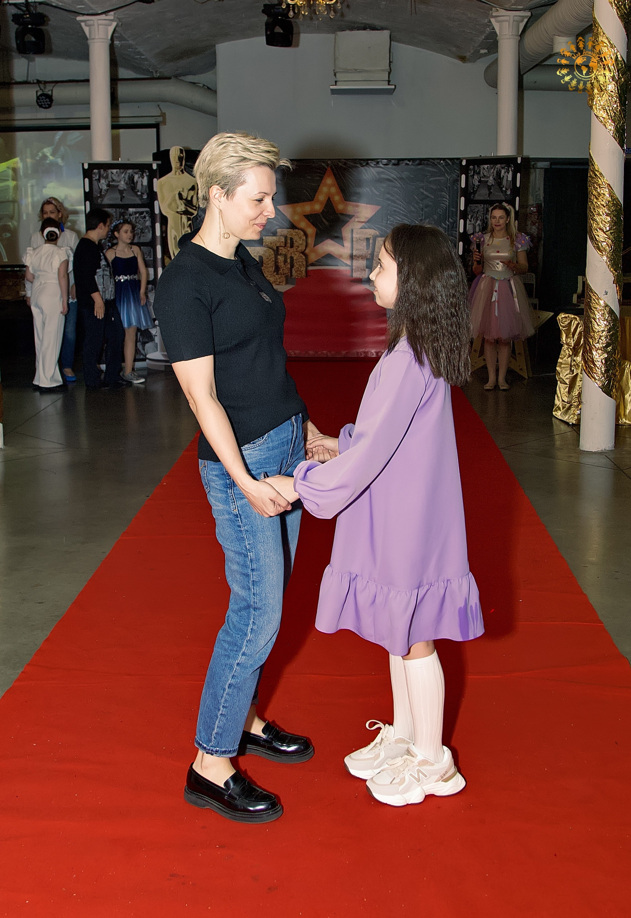 Выпускной 2023 (4-й класс, ММШ). Клуб Royal. Москва. Репортажная съемка в Москве и области. Анималистика