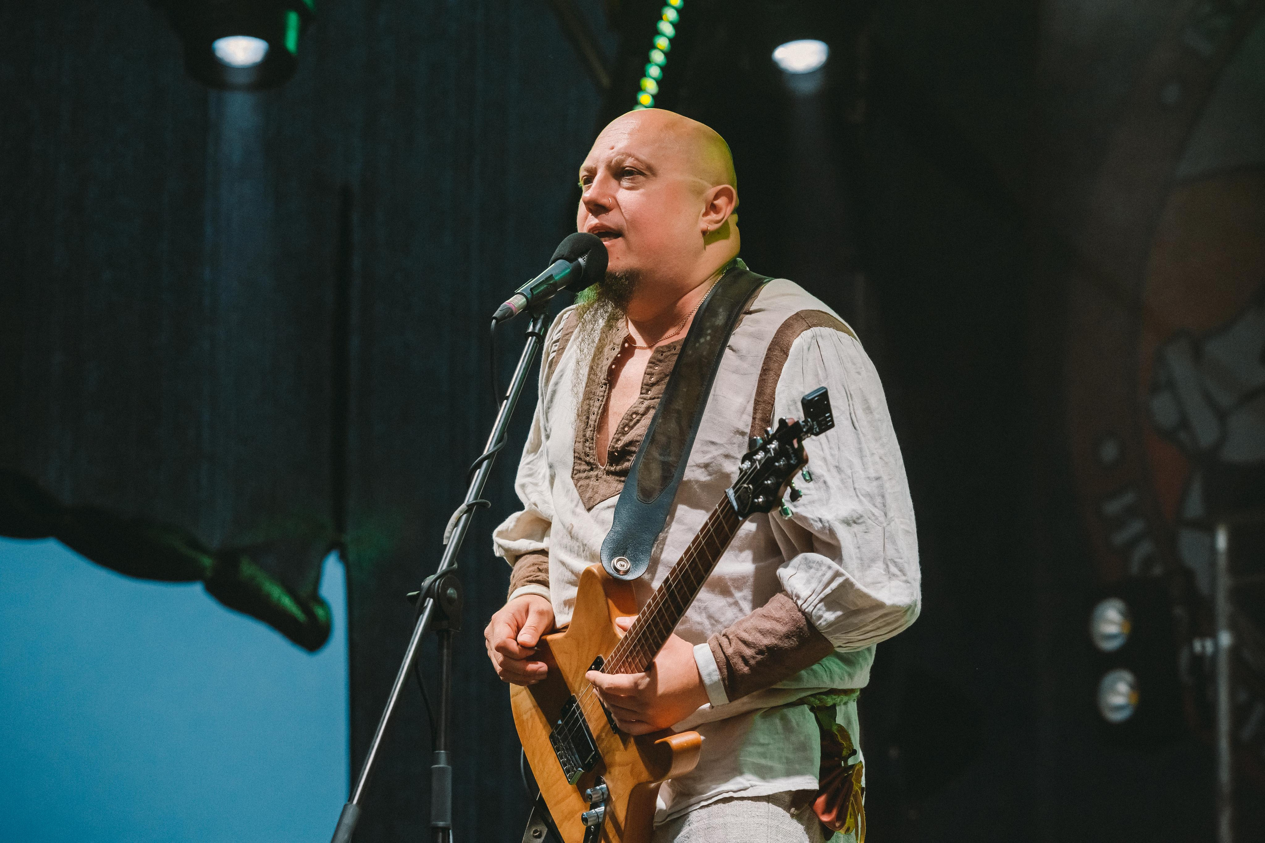 ТРОЛЛЬ ГНЕТ ЕЛЬ. Фотограф Сонкина Татьяна