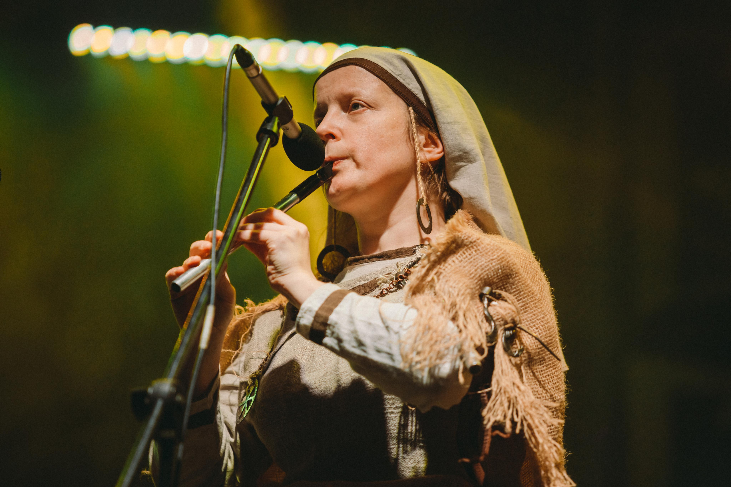 ТРОЛЛЬ ГНЕТ ЕЛЬ. Фотограф Сонкина Татьяна