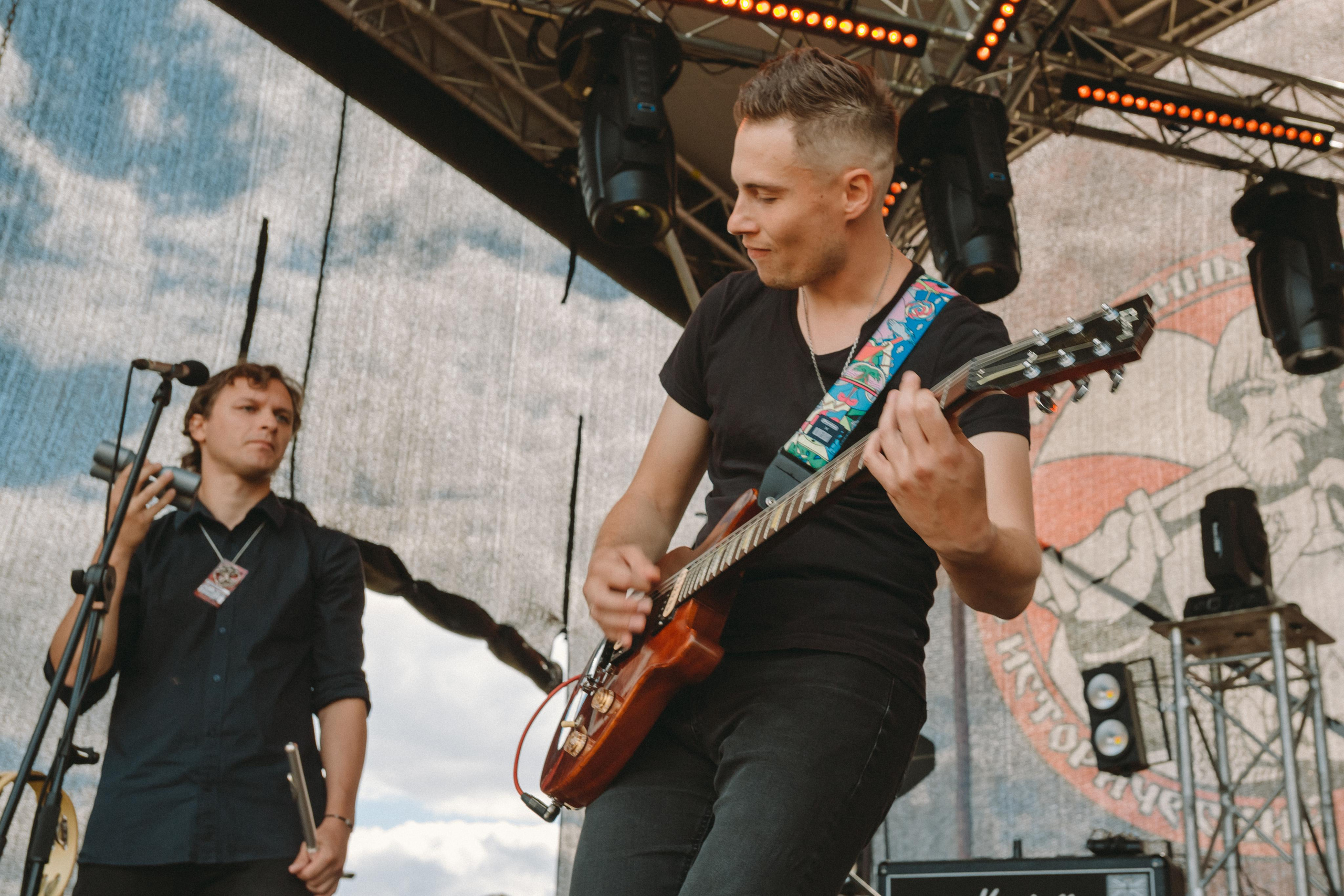 ОЛЯ И ДОМОВЫЕ. Фотограф Сонкина Татьяна