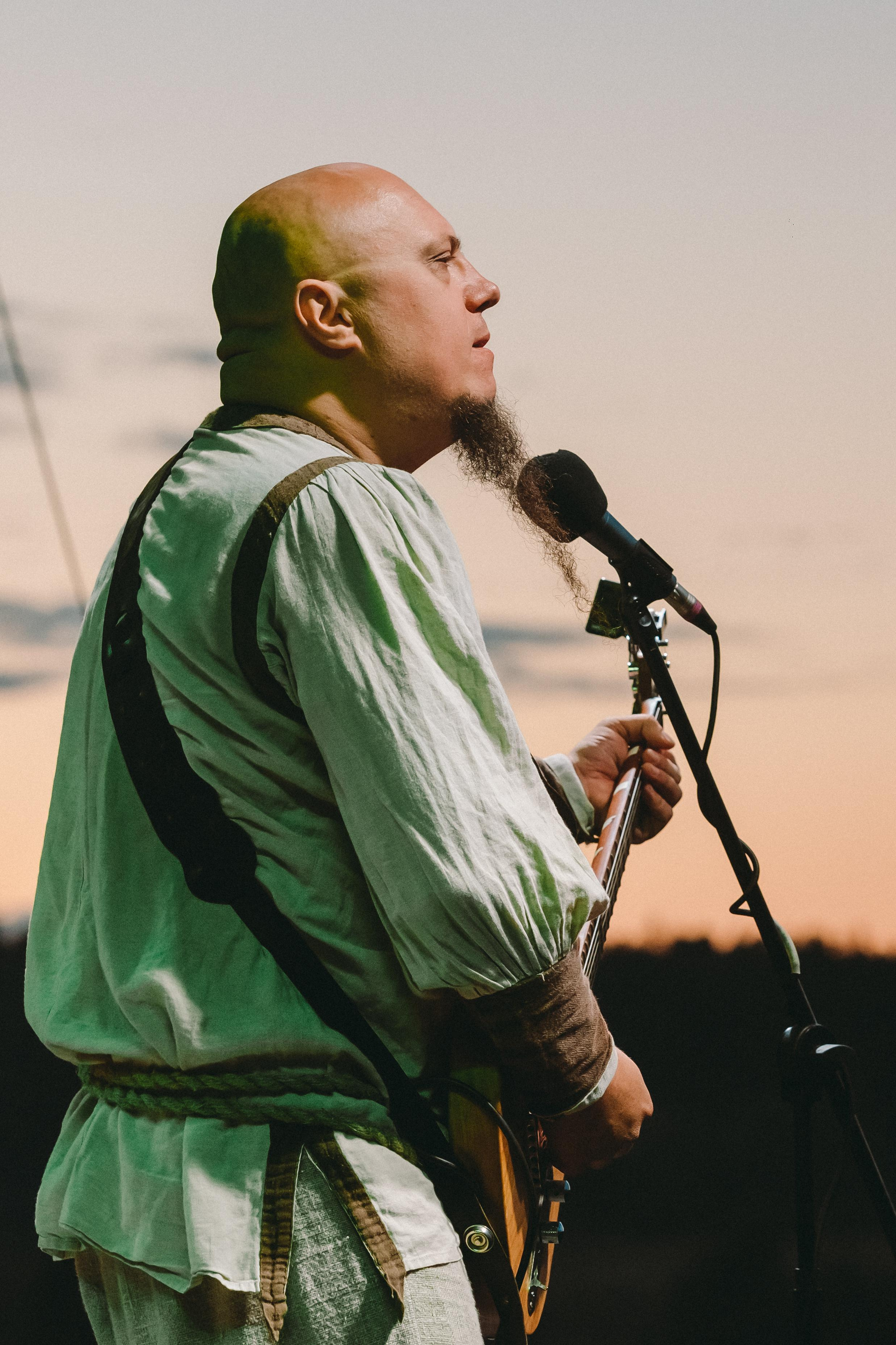 ТРОЛЛЬ ГНЕТ ЕЛЬ. Фотограф Сонкина Татьяна