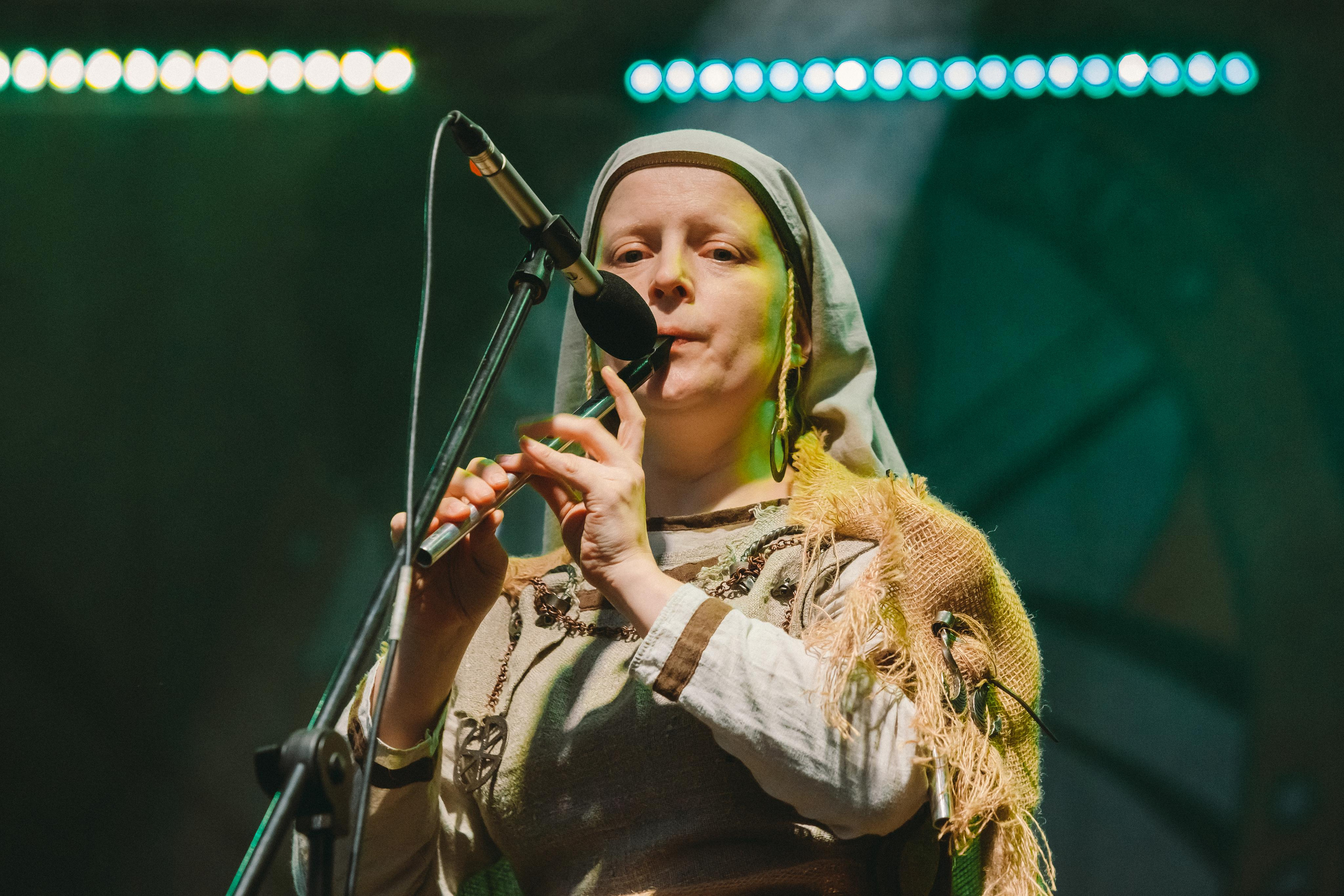 ТРОЛЛЬ ГНЕТ ЕЛЬ. Фотограф Сонкина Татьяна