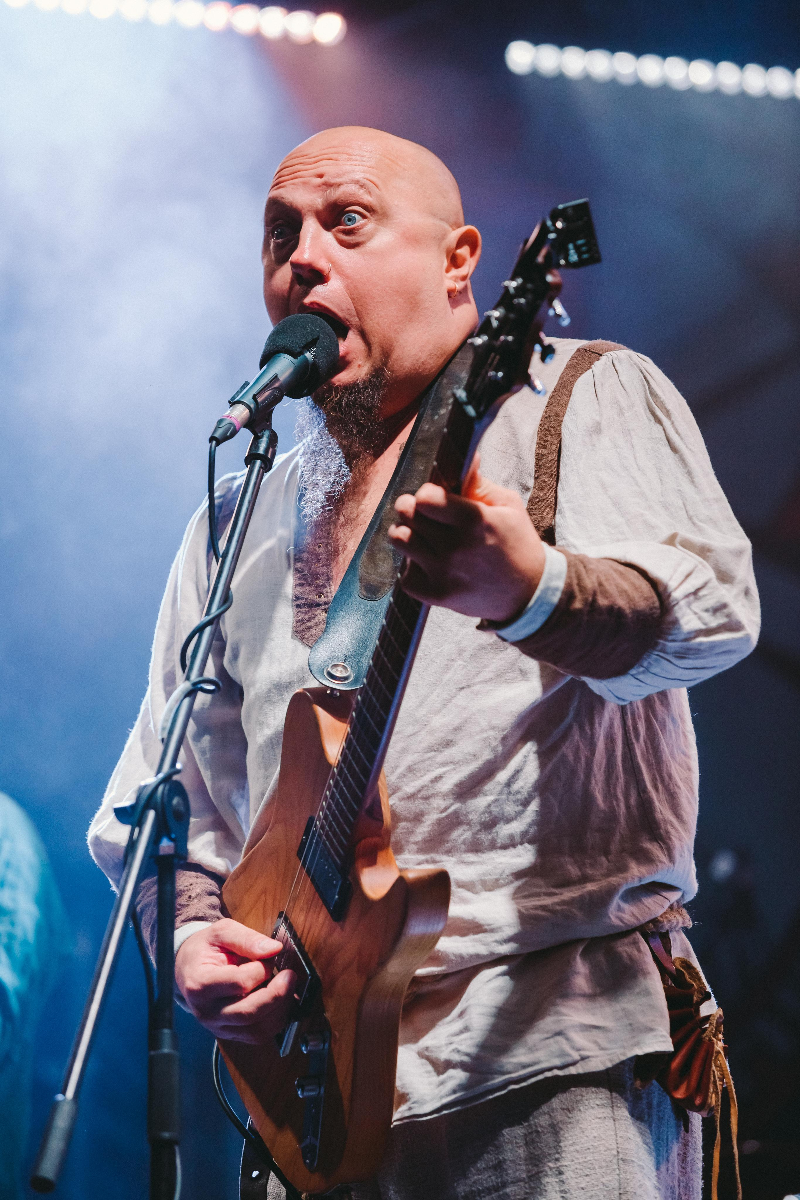 ТРОЛЛЬ ГНЕТ ЕЛЬ. Фотограф Сонкина Татьяна