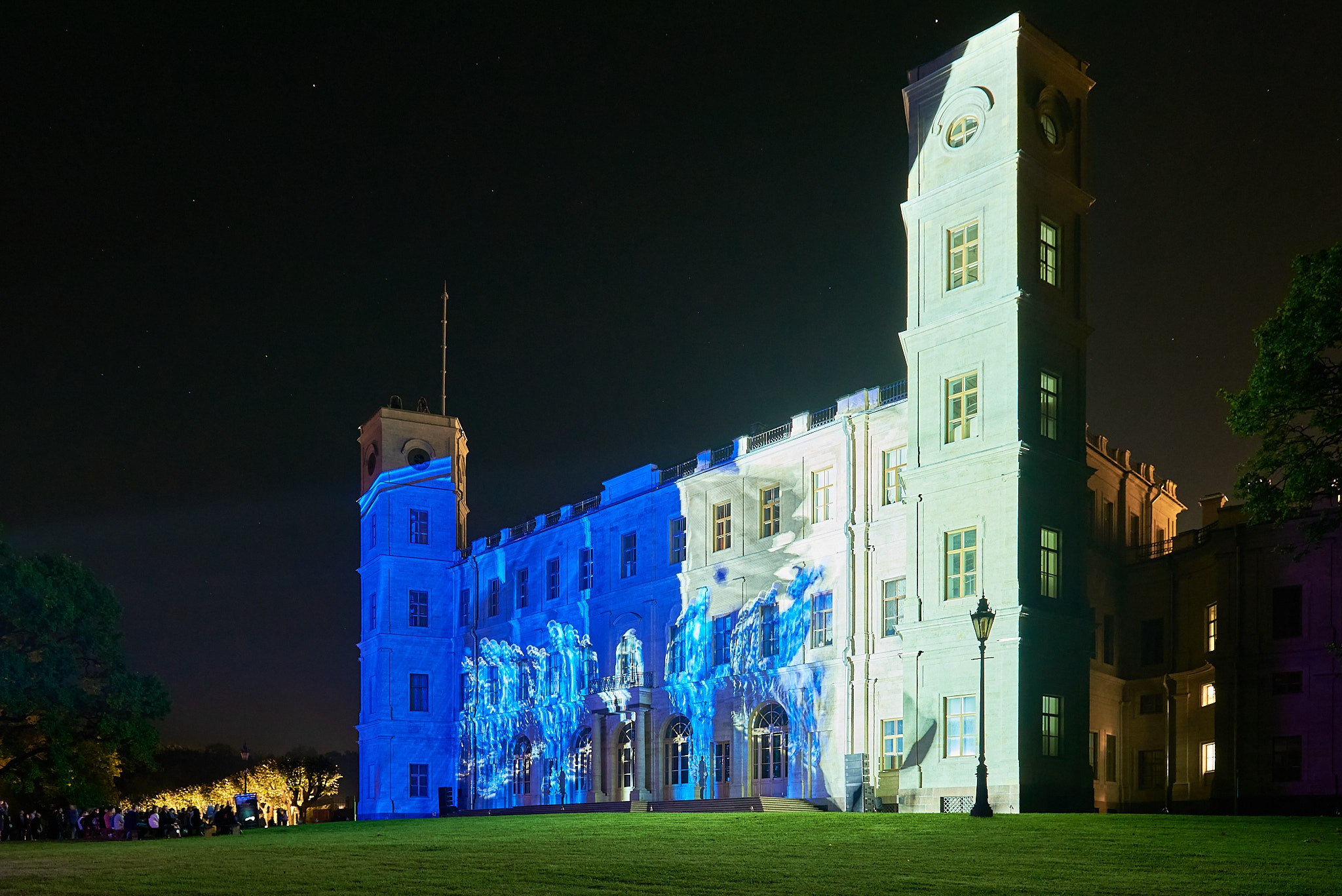 Ночь света 2024 Гатчина. Иван Ступа, репортажный фотограф в Санкт-Петербурге и Ленинградской области