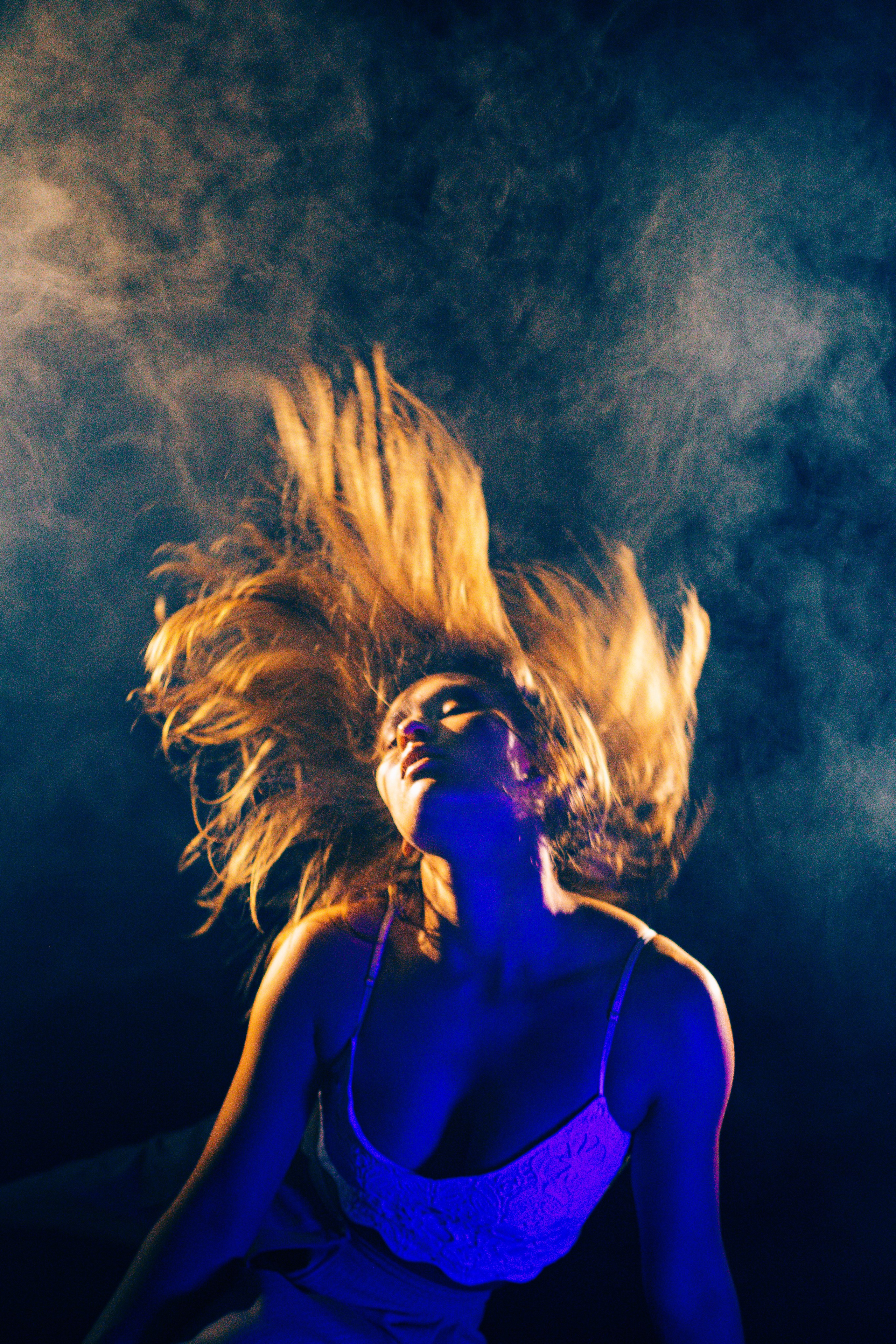 Танец огня. Арт-фотограф Крис Л. в Тобольске: портрет, семейные, свадьбы