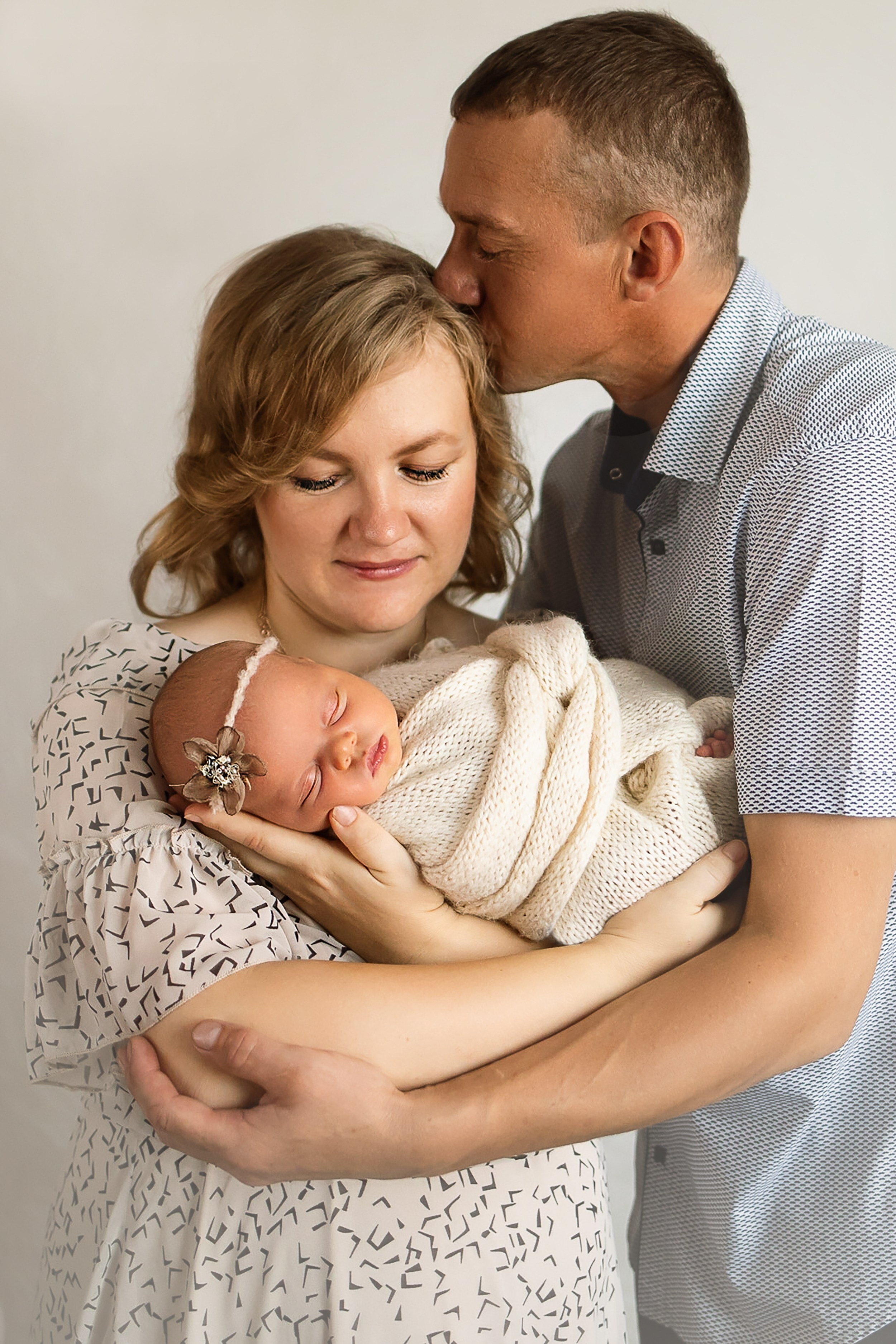 Фотосессия новорожденного. Фотограф новорожденных в Новосибирске