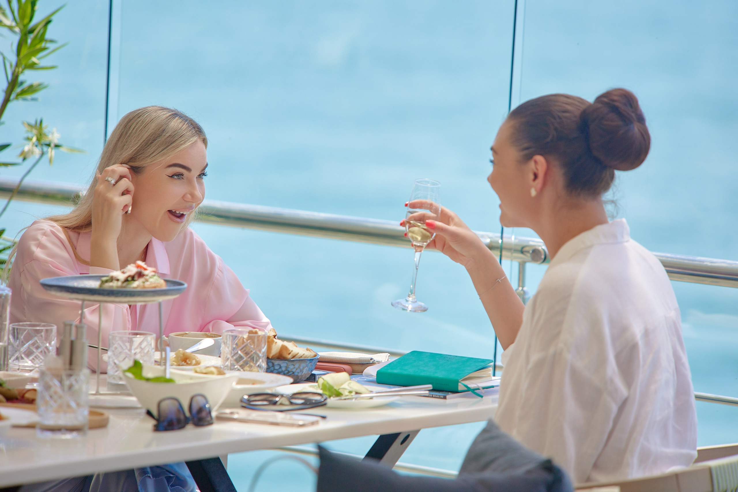 Завтрак презентация в ресторане КИТ. RetroChic Фото