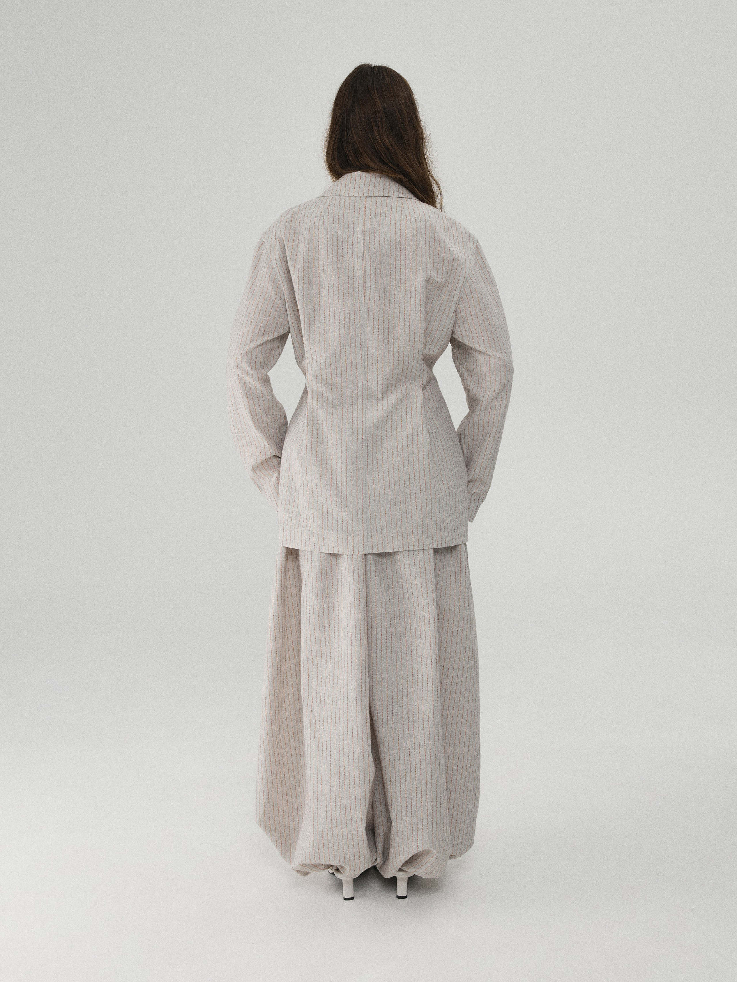 57 Atelier. Фотограф в Москве и Сургуте Алла Лесовая. Снимаю каталог для брендов и индивидуальные портреты для людей